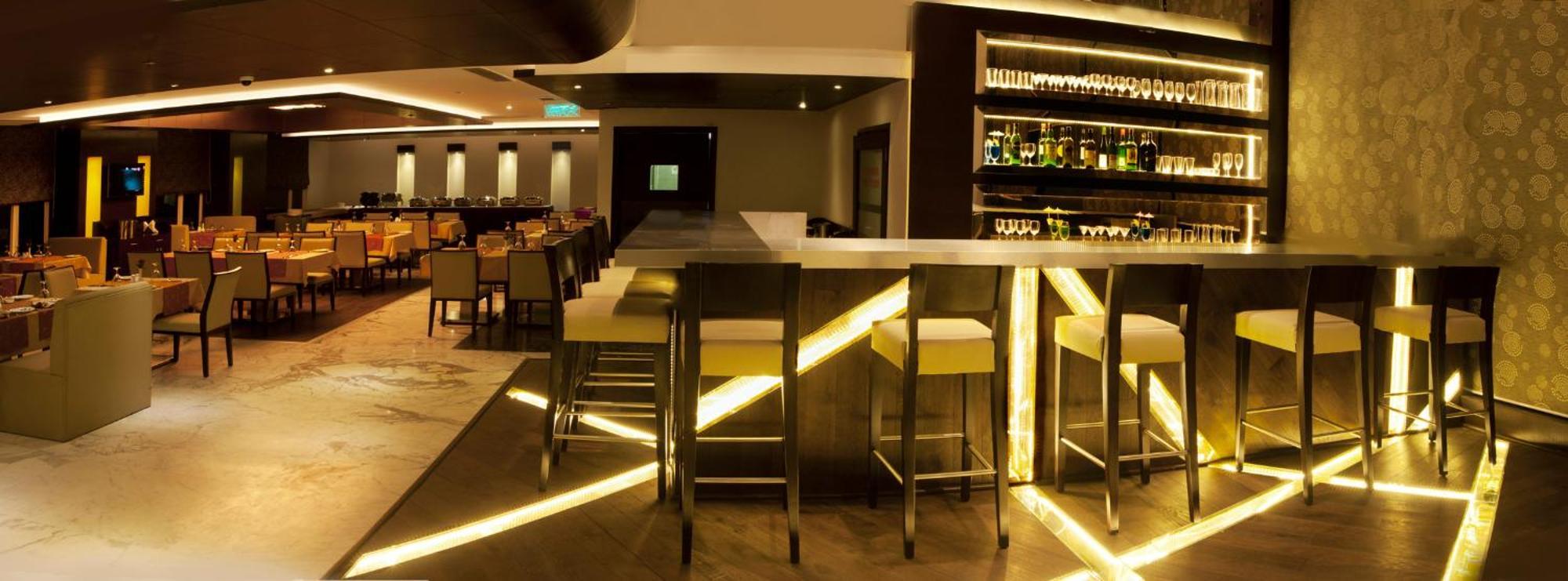 Hotel Treehouse Queens Pearl Gurgaon