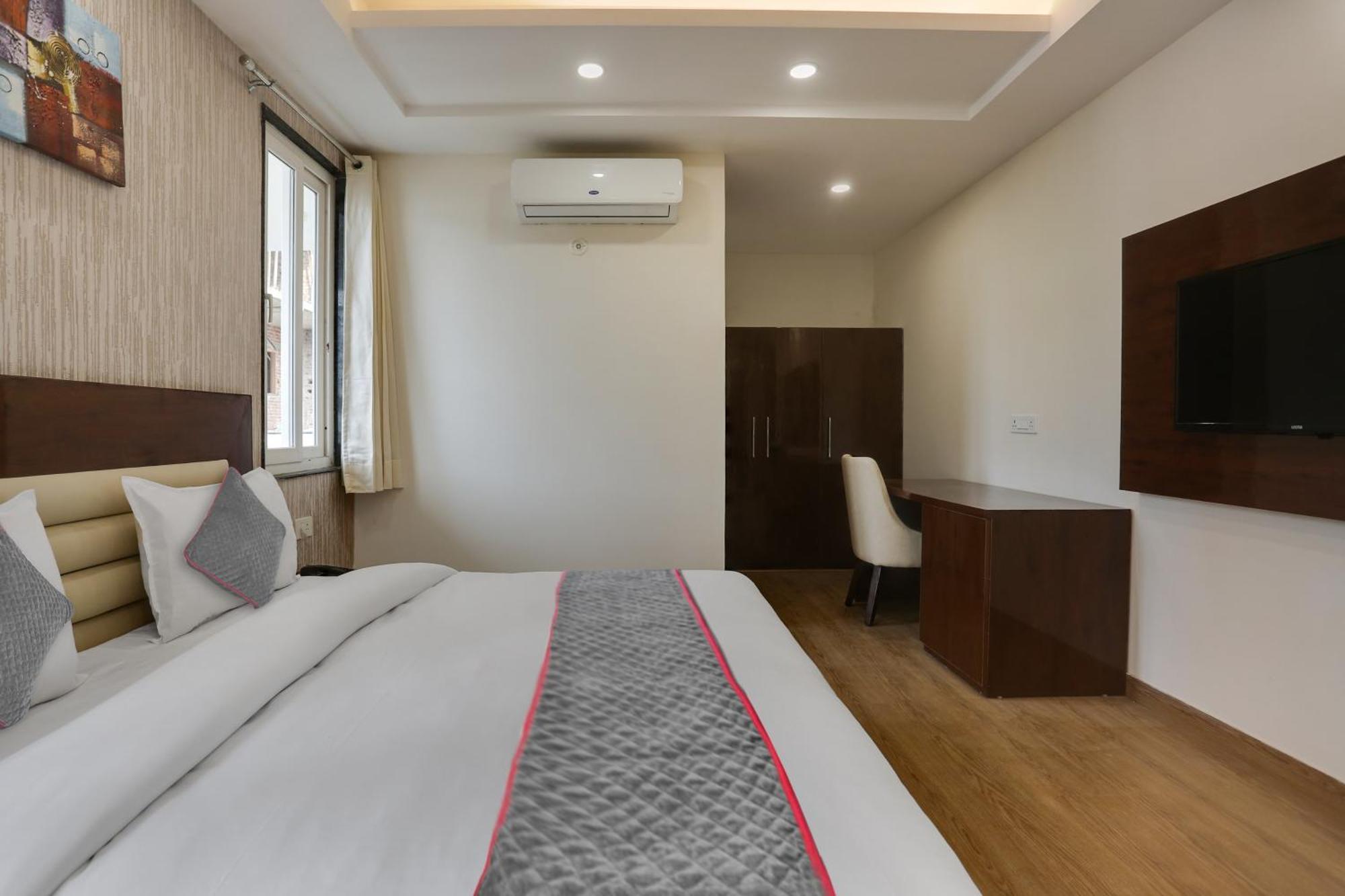 Hotel Townhouse The Adore