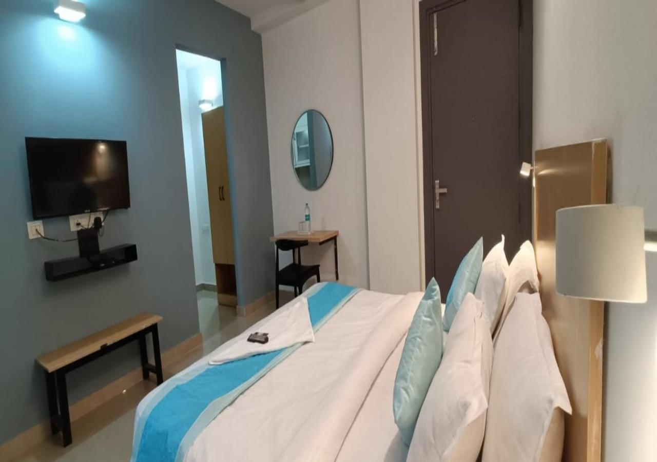 Hotel Akshay Gurgaon