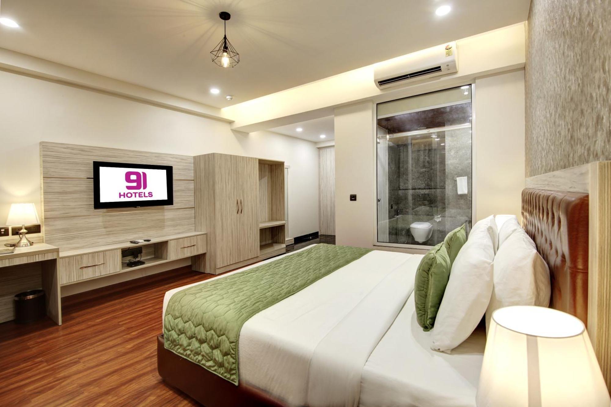 91 Millennium Huda Hotel Gurgaon