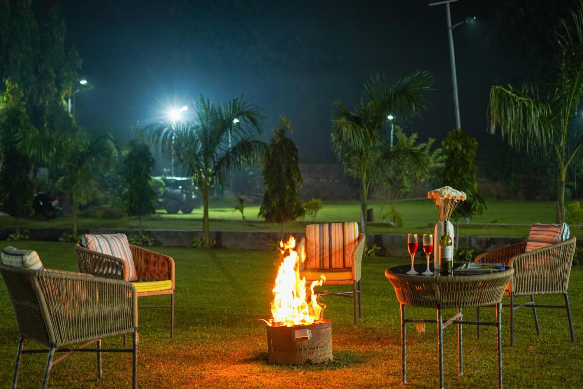 Alaya 5 Bhk Pet Friendly With Pvt Pool - Ashirwad Farms * Gurgaon