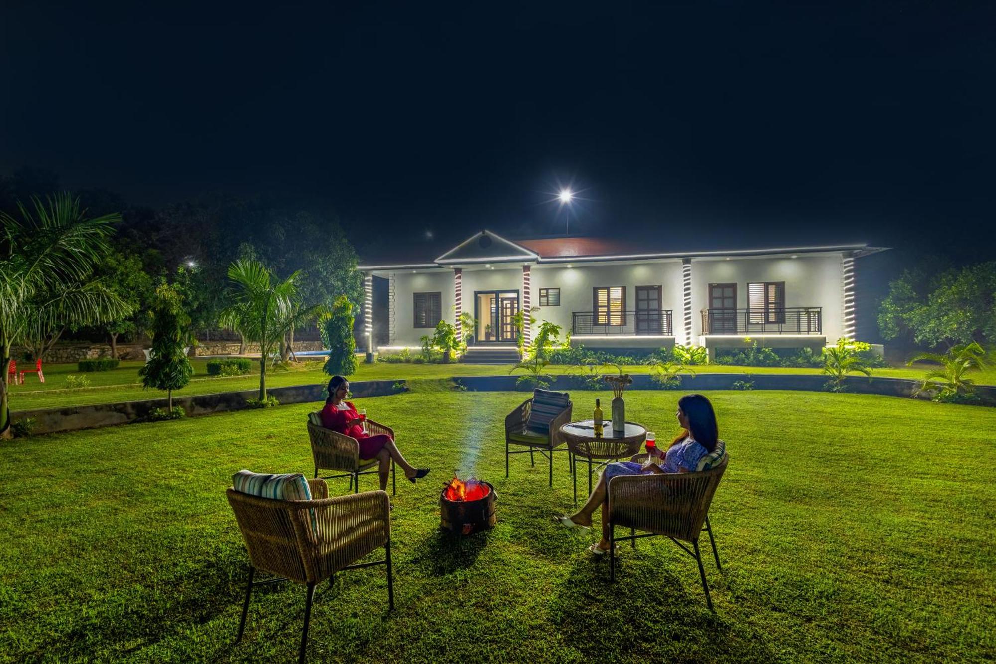 Villa Alaya 5 Bhk Pet Friendly With Pvt Pool - Ashirwad Farms