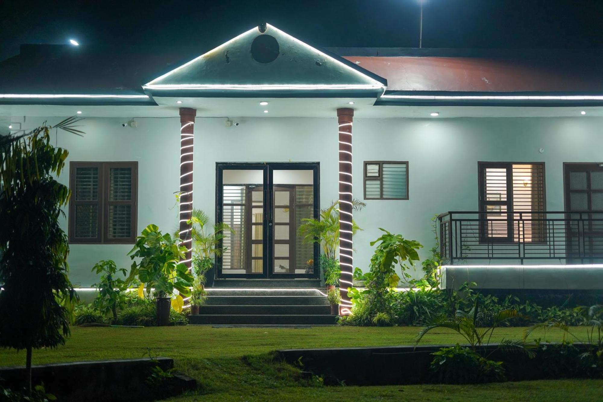 Alaya 5 Bhk Pet Friendly With Pvt Pool - Ashirwad Farms * Gurgaon