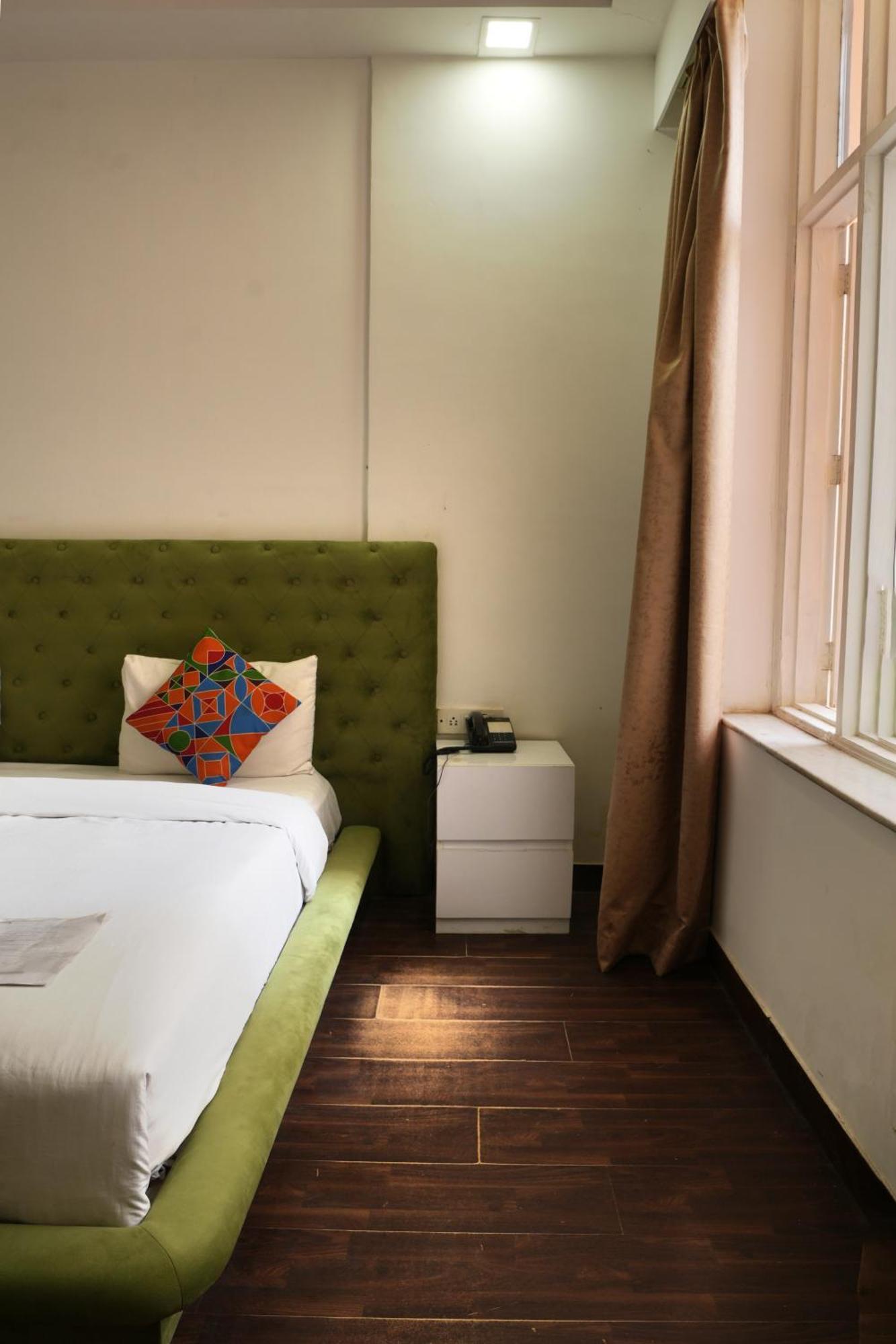 Hotel Elite Sector 45 I I Couple Friendly Gurgaon