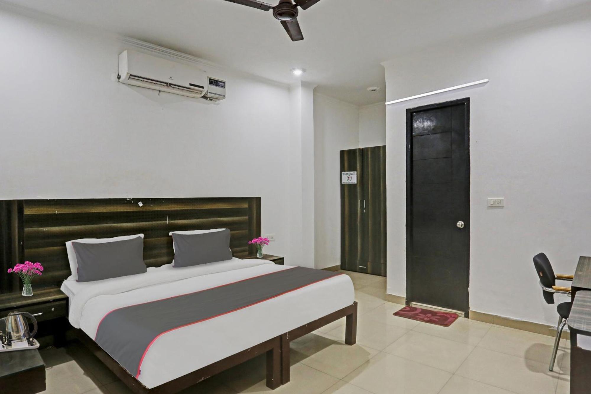 Collection O Staykr 3* Gurgaon
