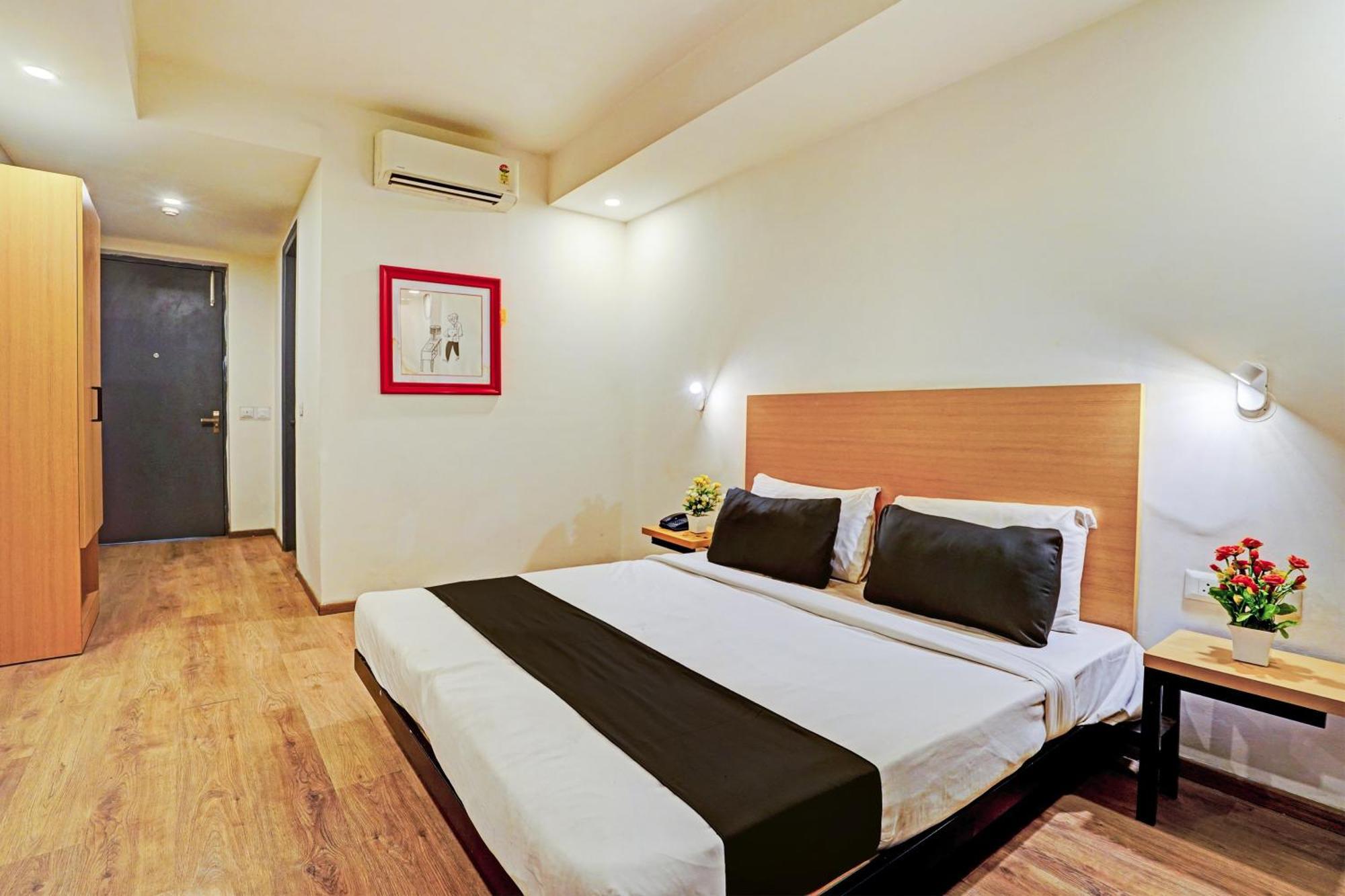 Townhouse Pantao Hotel Gurgaon