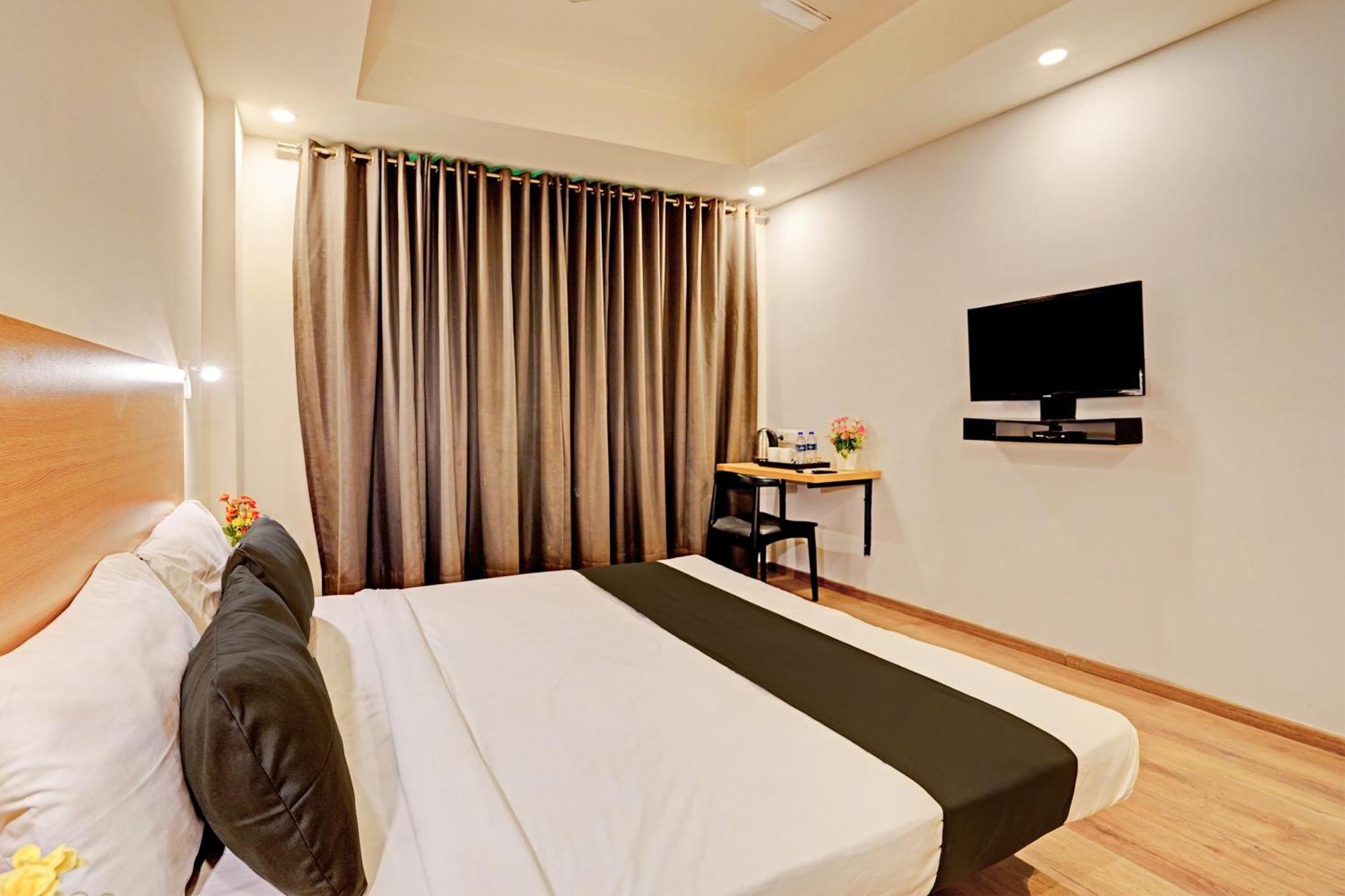 Townhouse Pantao 4* Gurgaon