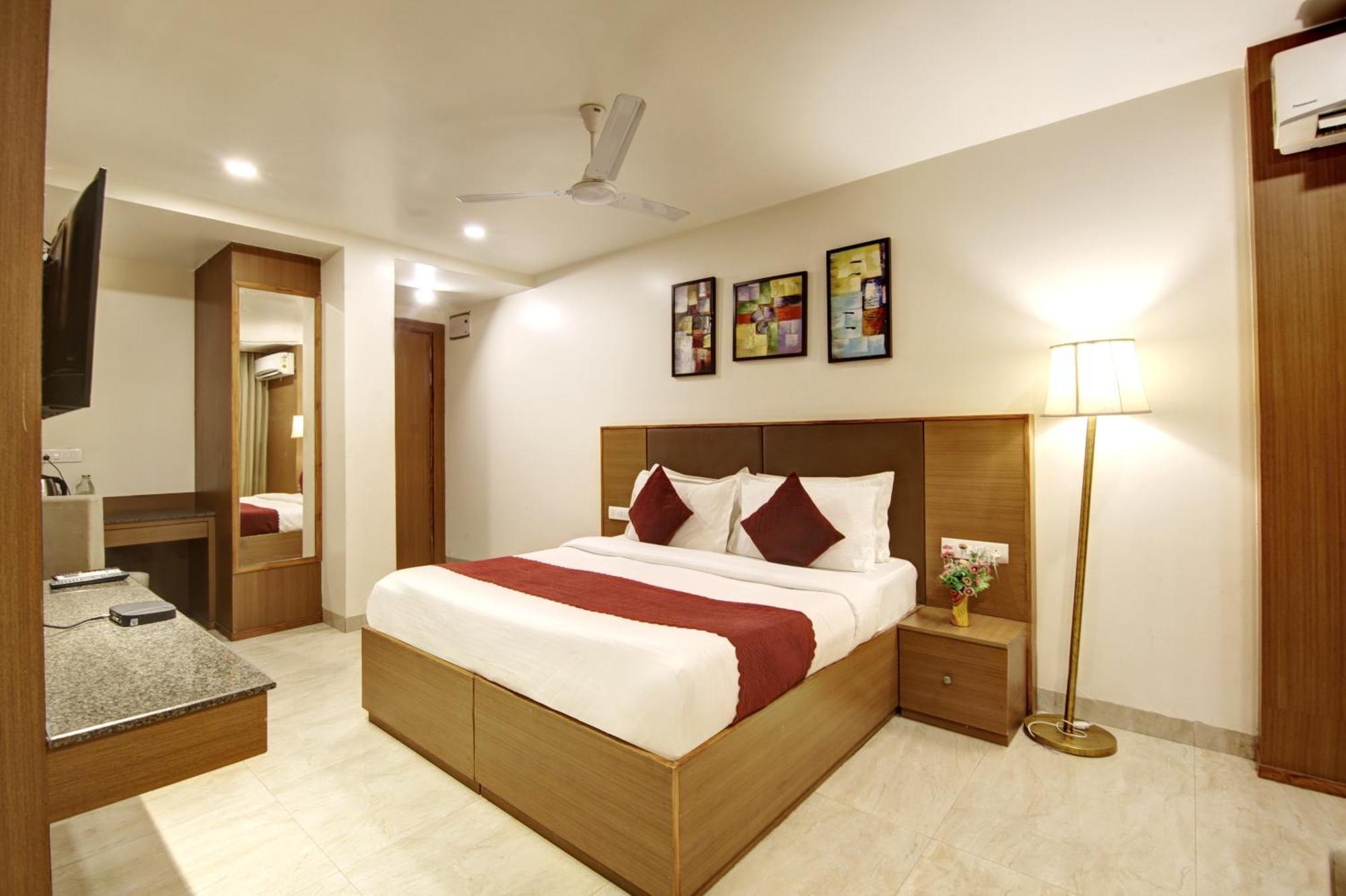 Hotel Saltstayz Select - Unitech Cyber Park Gurgaon