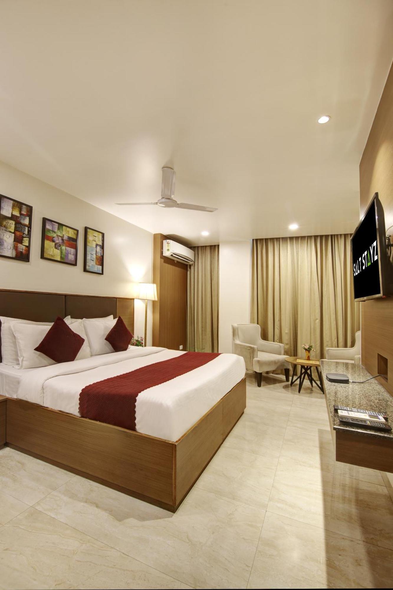 Saltstayz Select - Unitech Cyber Park 4* Gurgaon