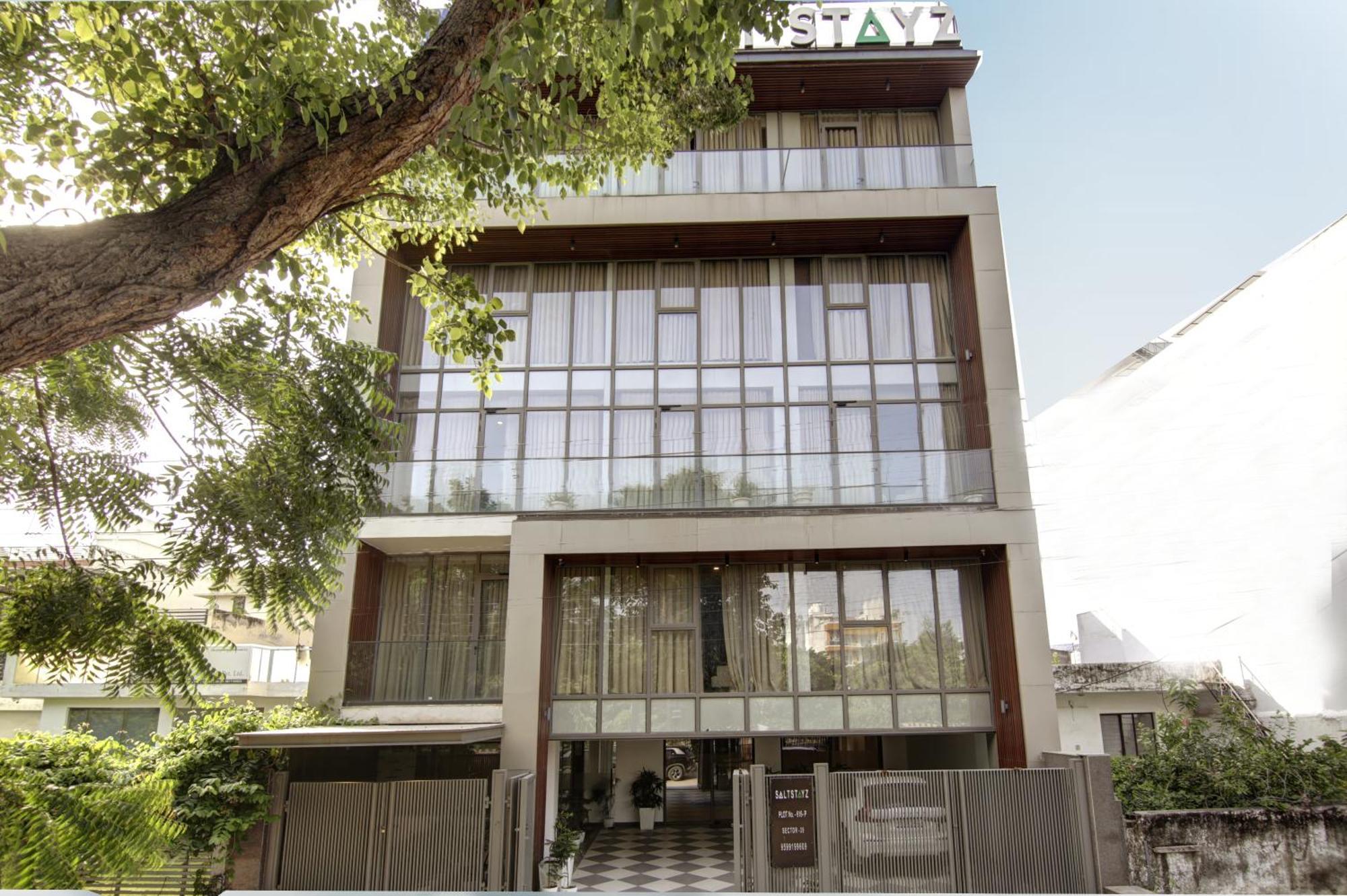 Hotel Saltstayz Select - Unitech Cyber Park
