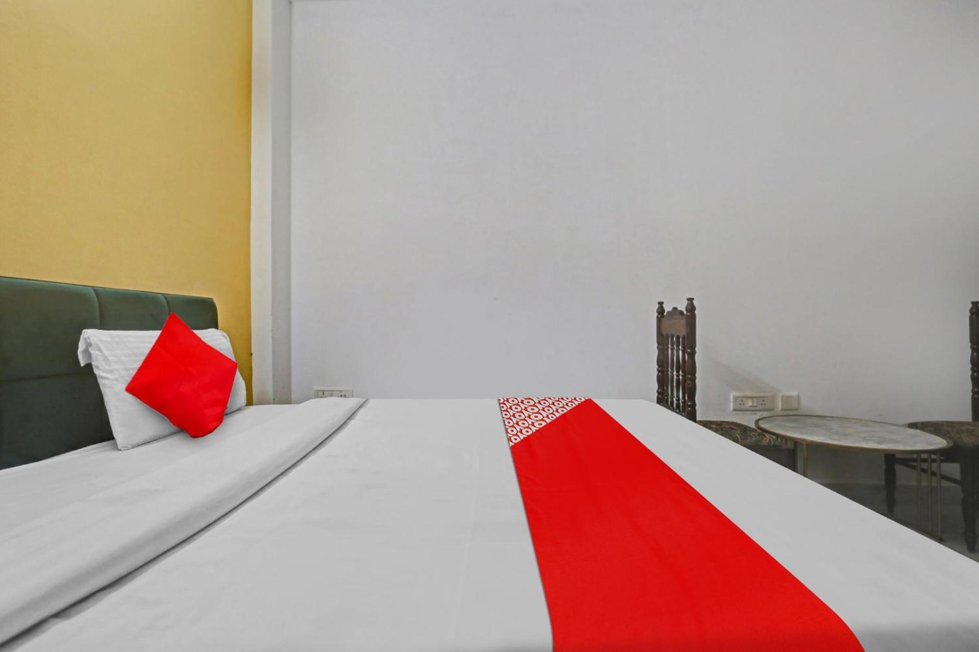 Hotel O Quality Inn Hotel