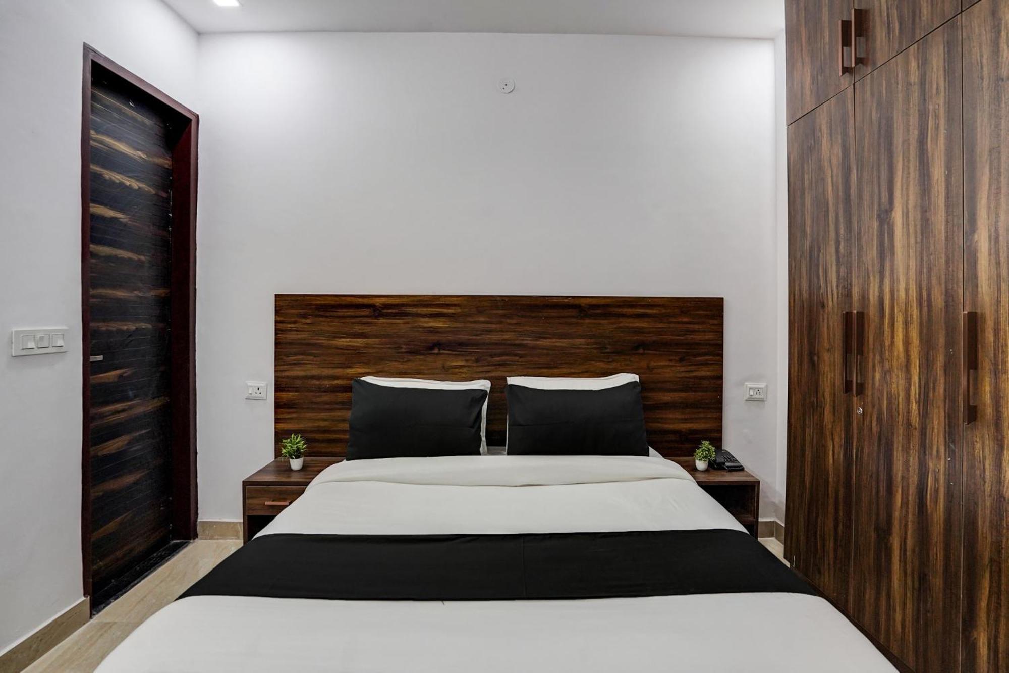 Hotel Townhouse Cloud Bay 4*