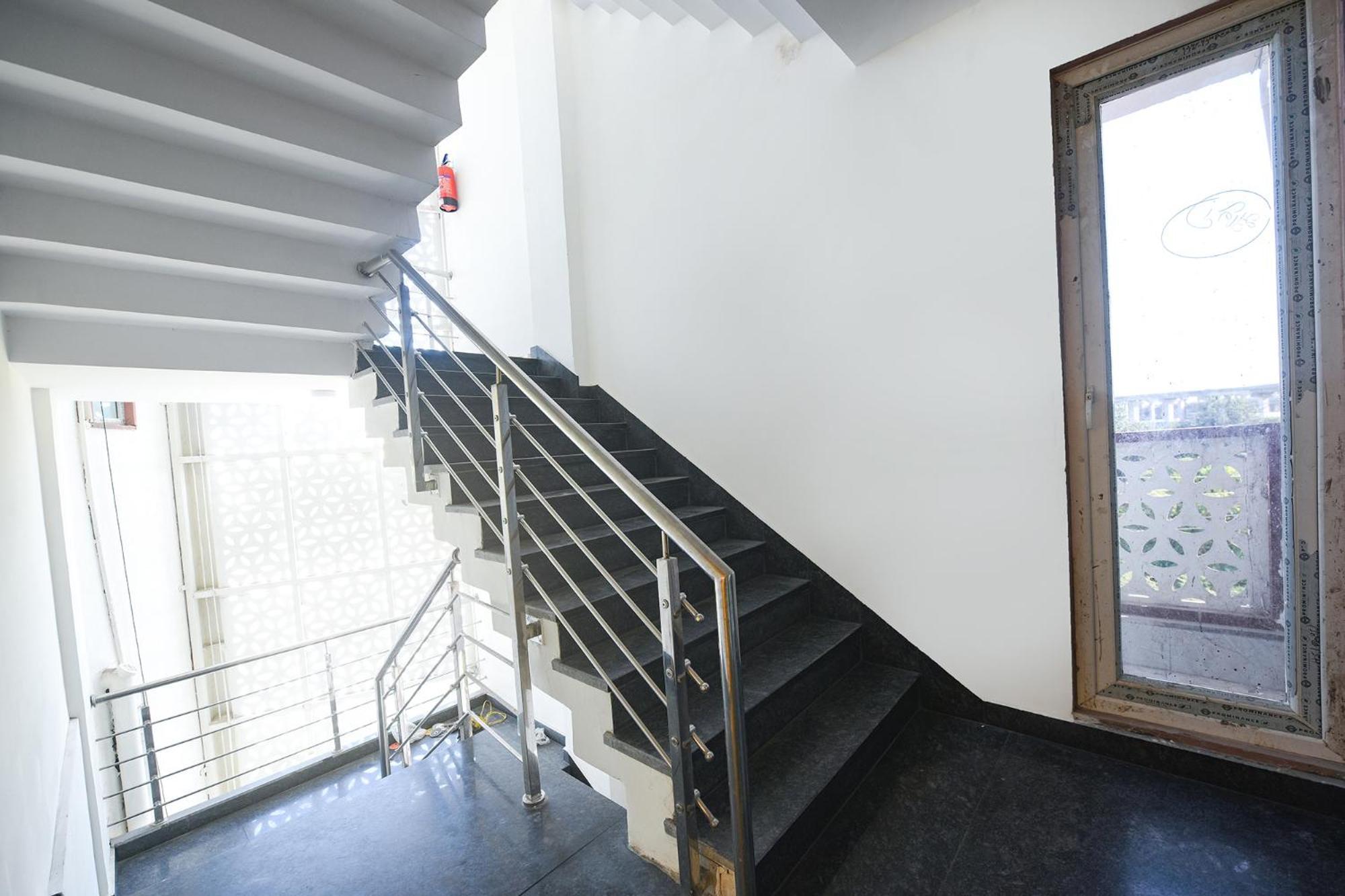 Hotel Fabhotel Prime Arjun Luxury Near Yashobhoomi