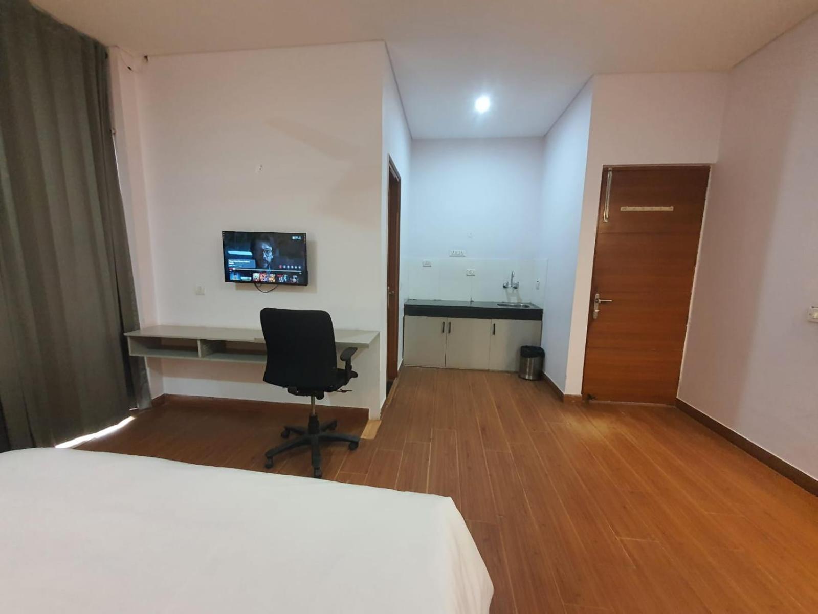 Hotel Mallenzo Dlf Phase 1
