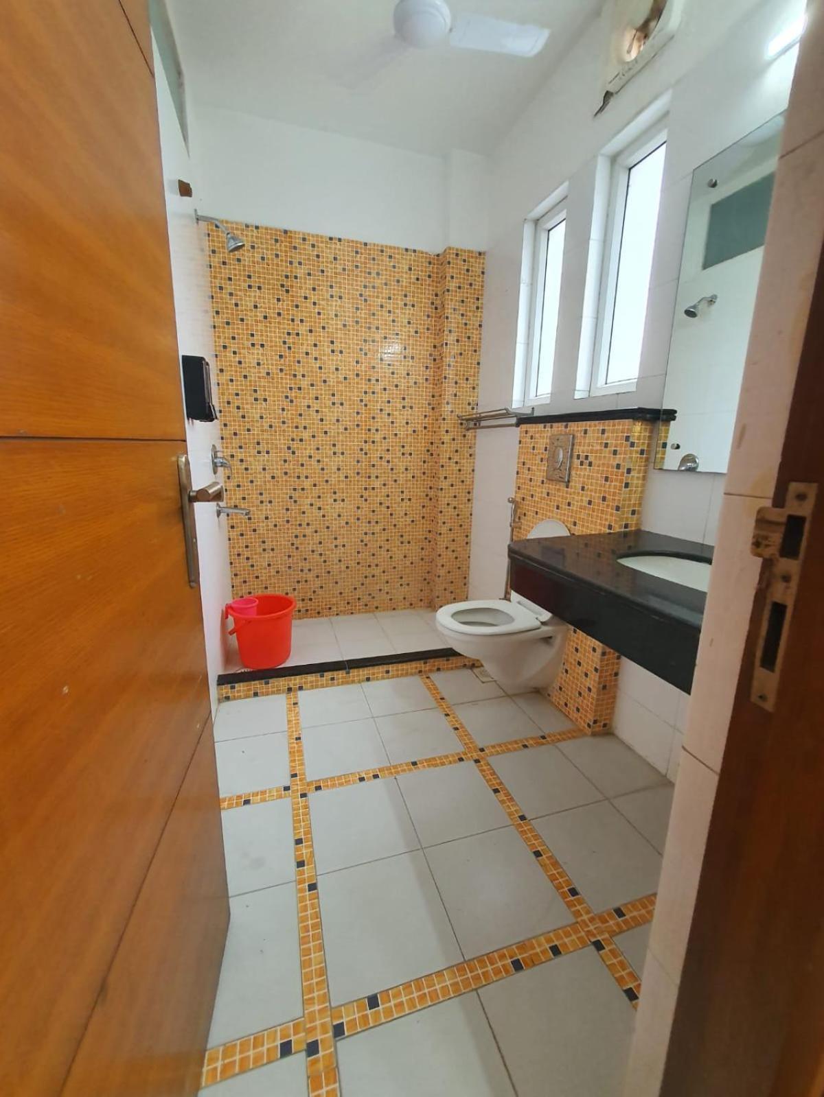 Hotel Mallenzo Dlf Phase 1 Gurgaon