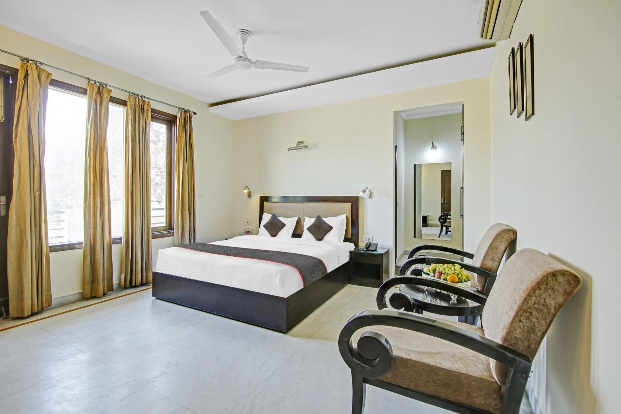 Collection O Imperial Oak Near Leisure Valley Park Gurgaon
