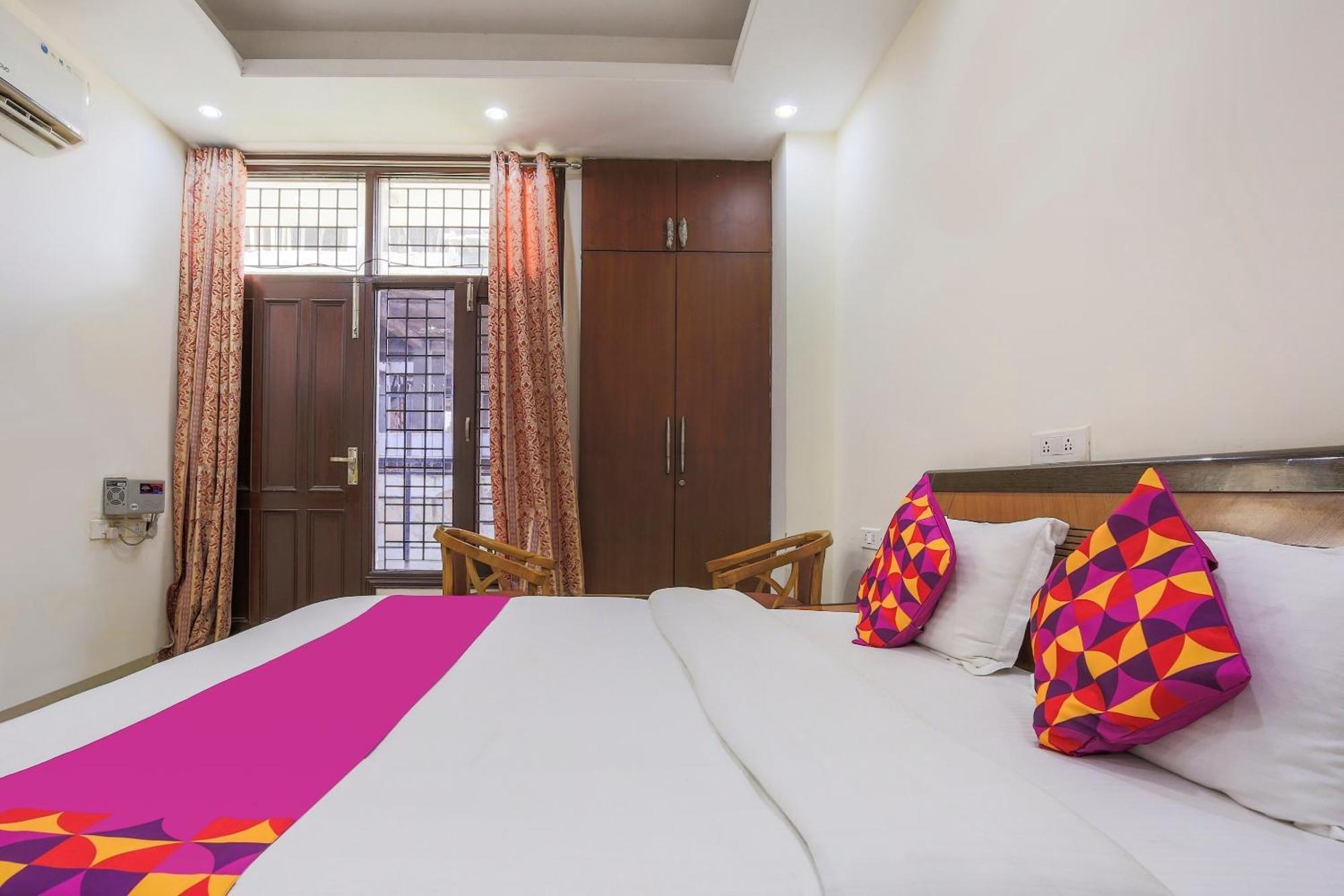 Hotel O Crystal Residency 3*