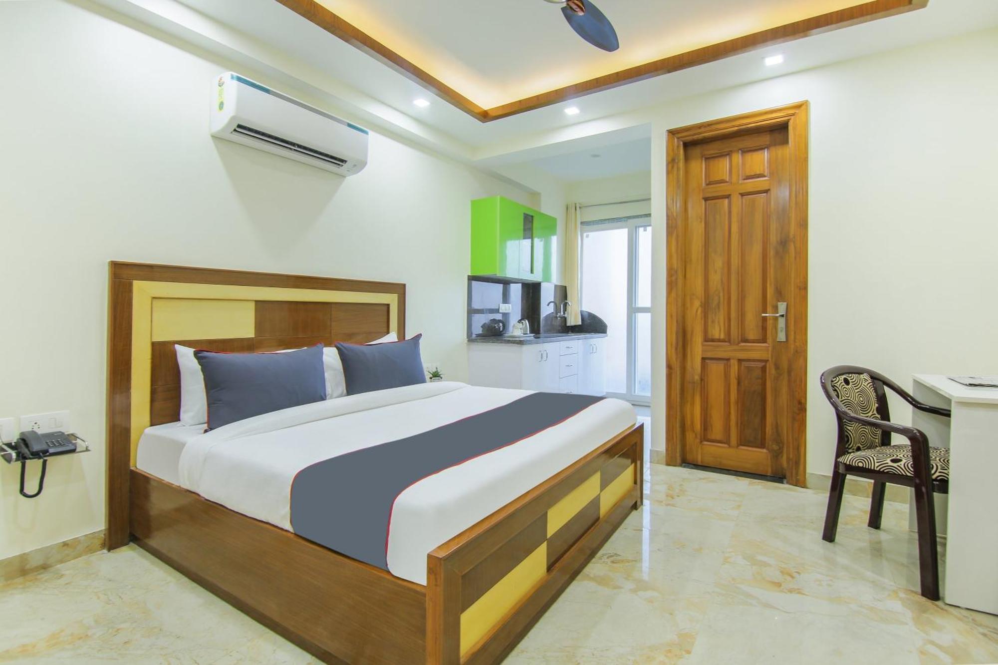 Super Collection O Corporate Near Omaxe Celebration Mall Hotel