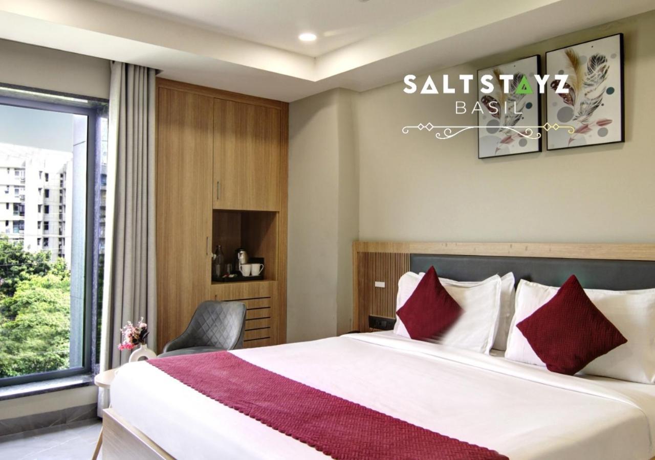 Hotel Saltstayz Basil - Near Golf Course Road & Extension Road Gurgaon