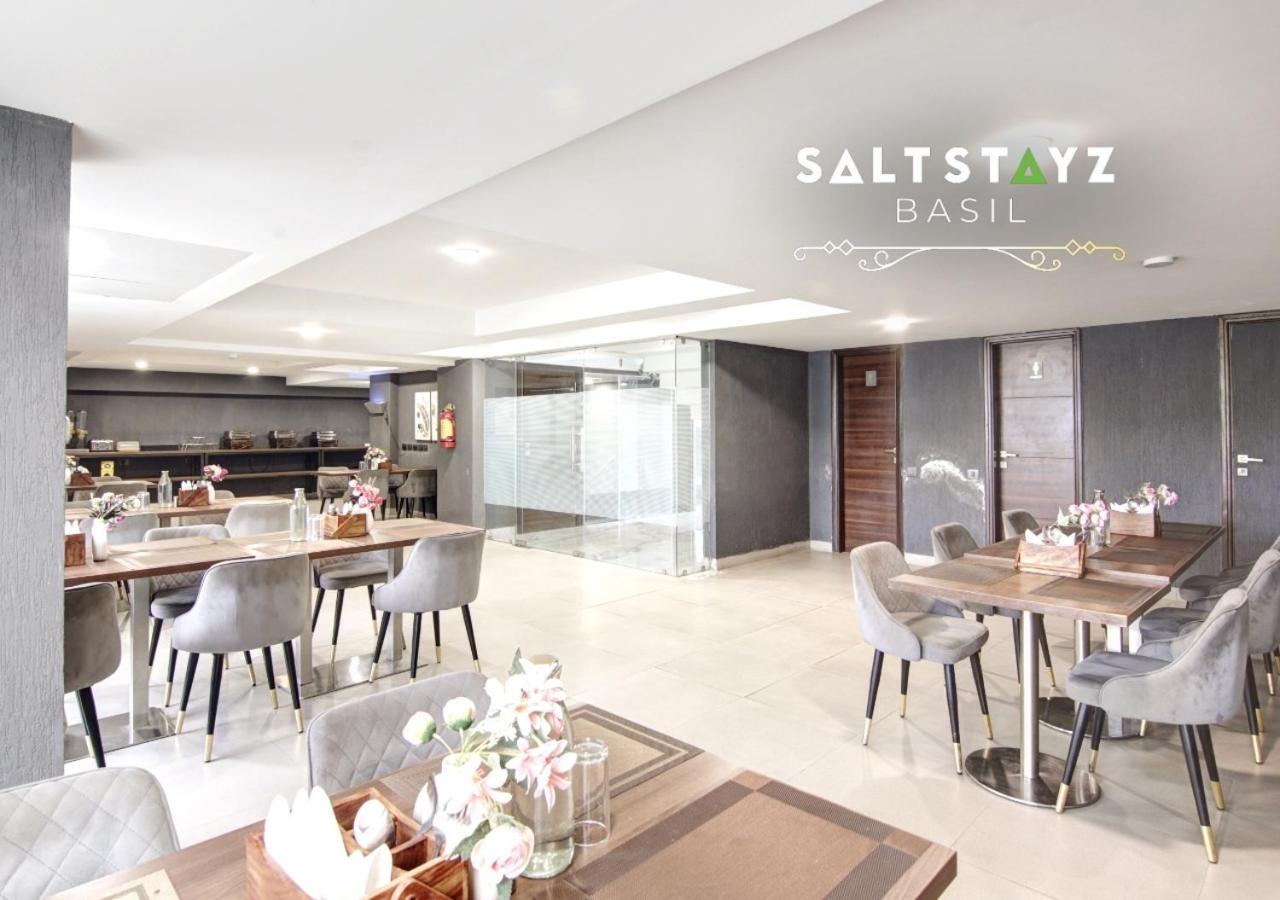 Hotel Saltstayz Basil - Near Golf Course Road & Extension Road Gurgaon