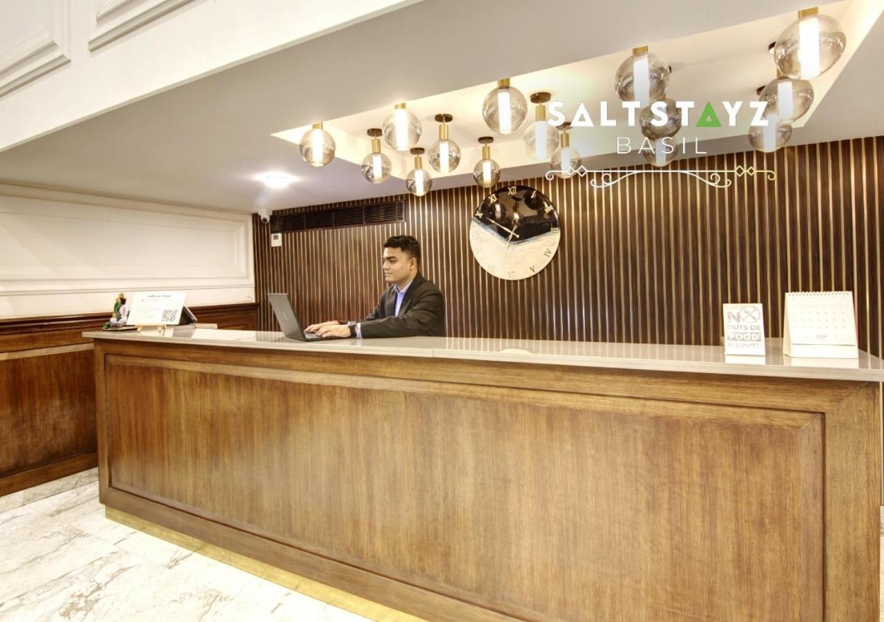 Saltstayz Basil - Near Golf Course Road & Extension Road Hotel