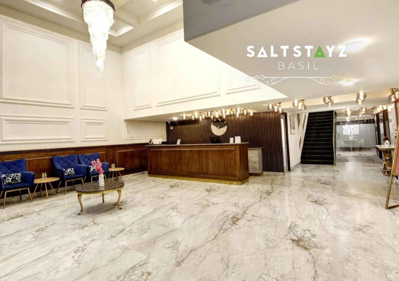 Hotel Saltstayz Basil - Near Golf Course Road & Extension Road Gurgaon