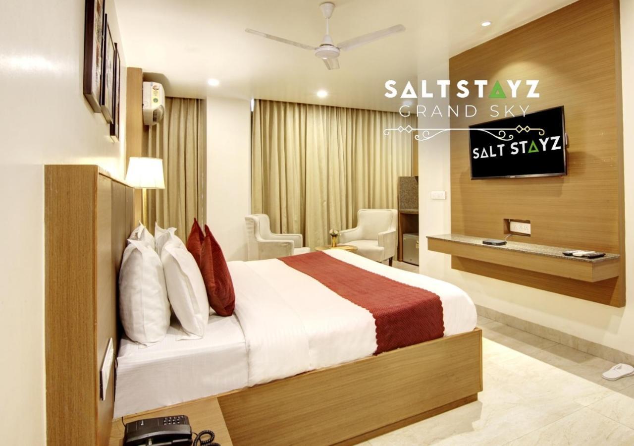 Hotel Saltstayz Select - Unitech Cyber Park