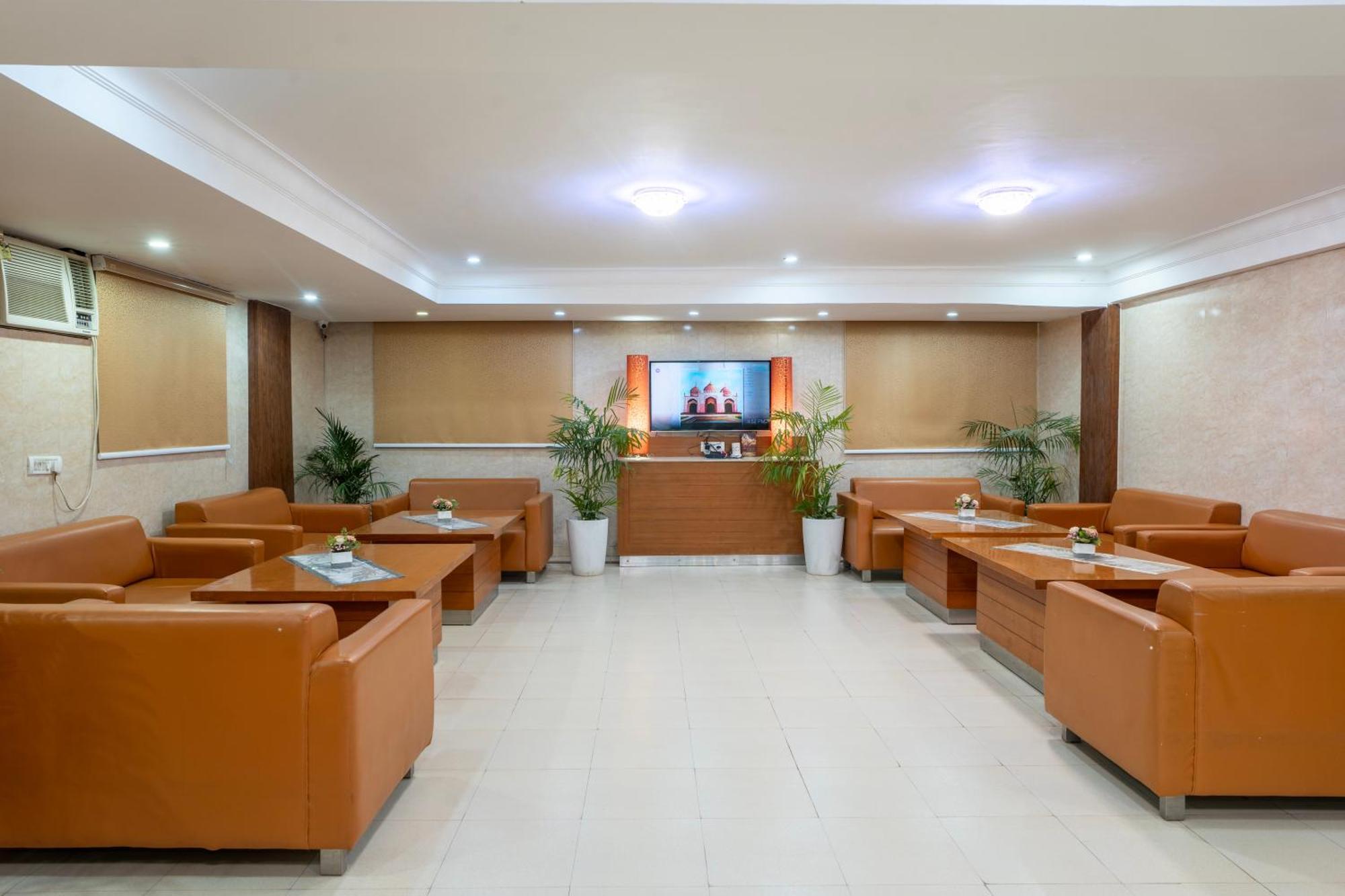 Serviced Near Medanta Hospital Medicity By The Lodgers *