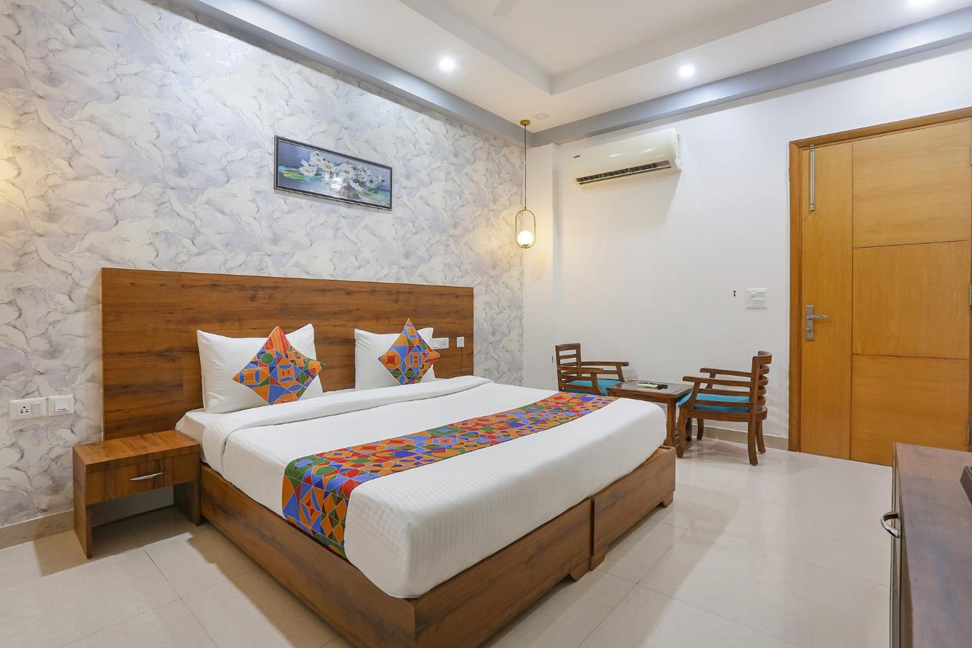 Hotel Fabhotel New Journey Hospitality 3*