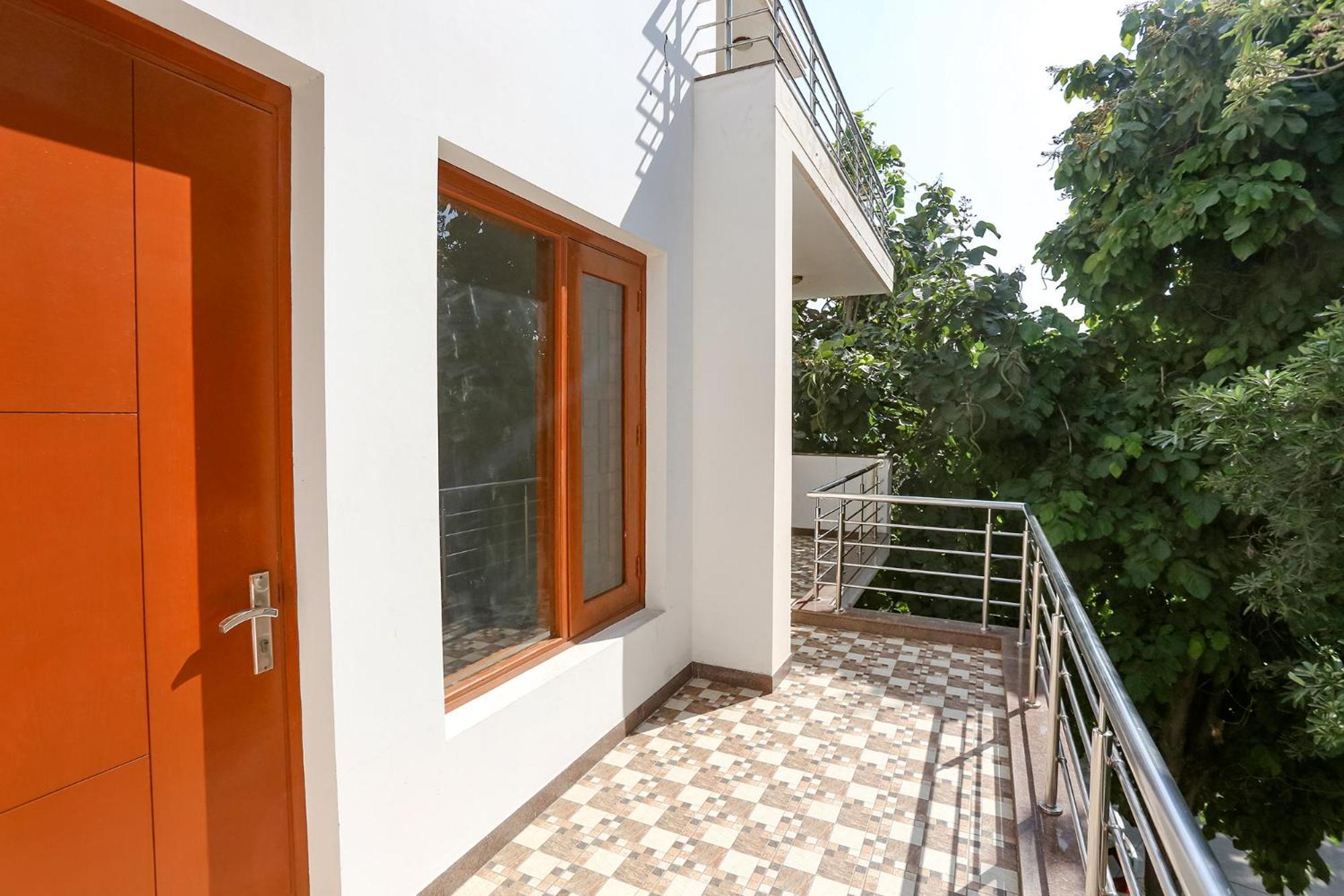 Fabhotel New Journey Hospitality Gurgaon