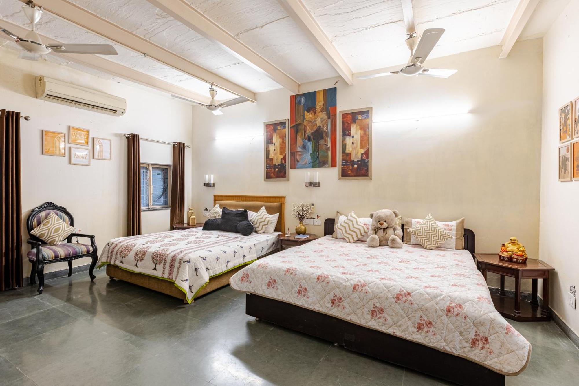 Krishraj Farms-countryfamilyescape At Leopard Trail Holiday home Gurgaon