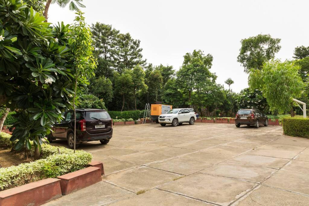 Zoned Farm House A Natural Haven In Manesar, Gurugram