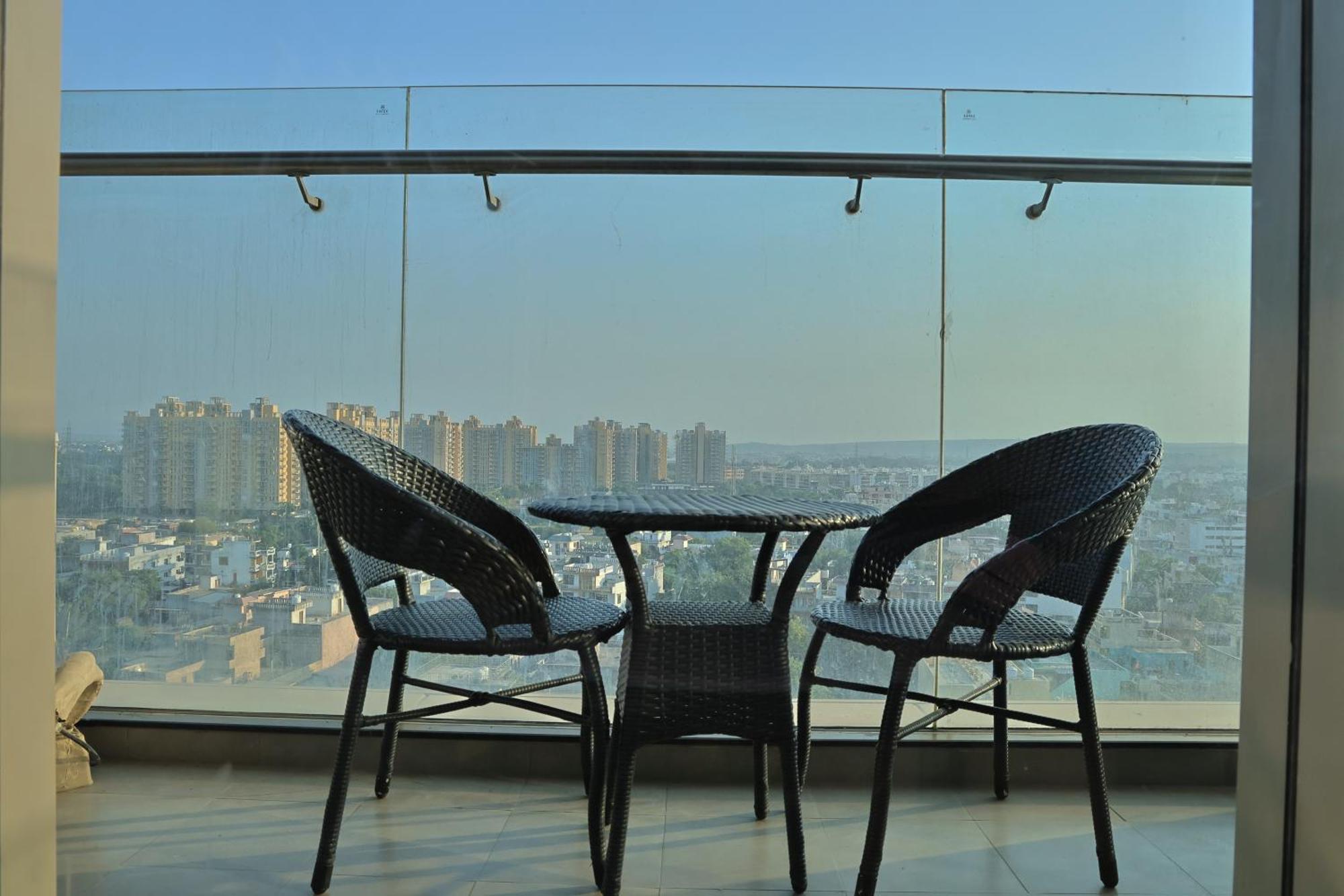 High Rise Den 1 Gurgaon