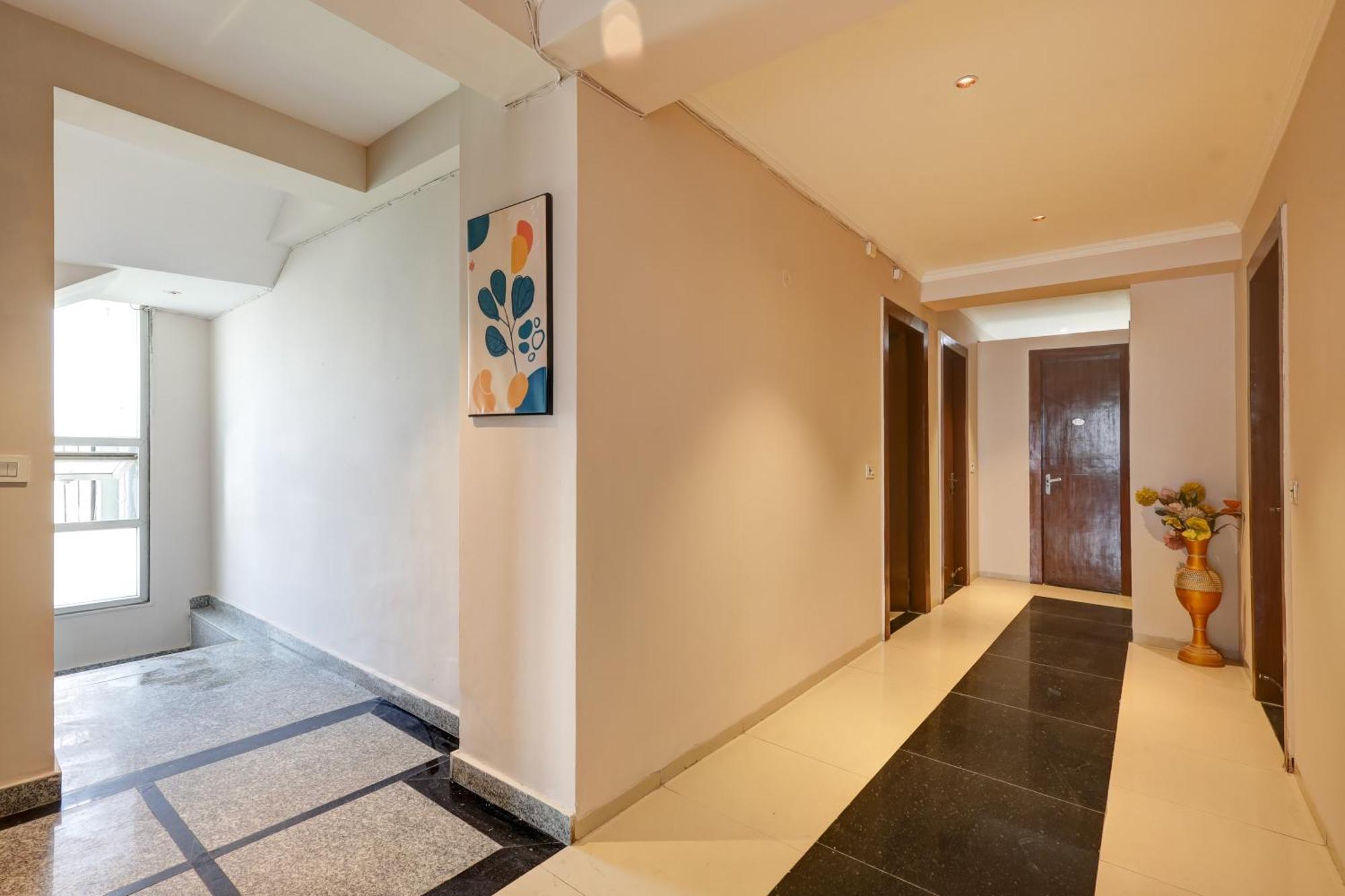 Limewood Oasis - Golf Course Road Hotel Gurgaon