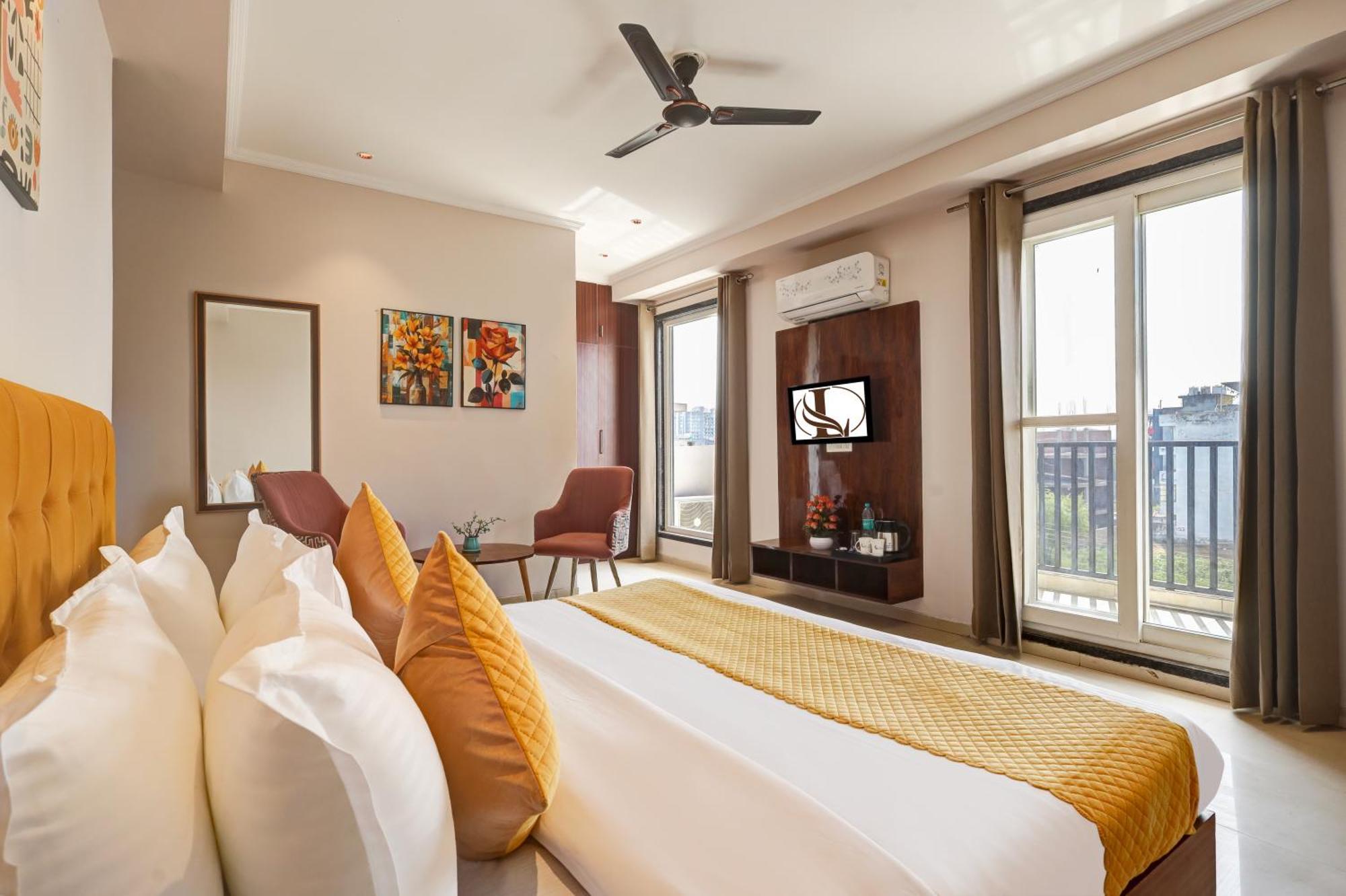Hotel Limewood Oasis - Golf Course Road