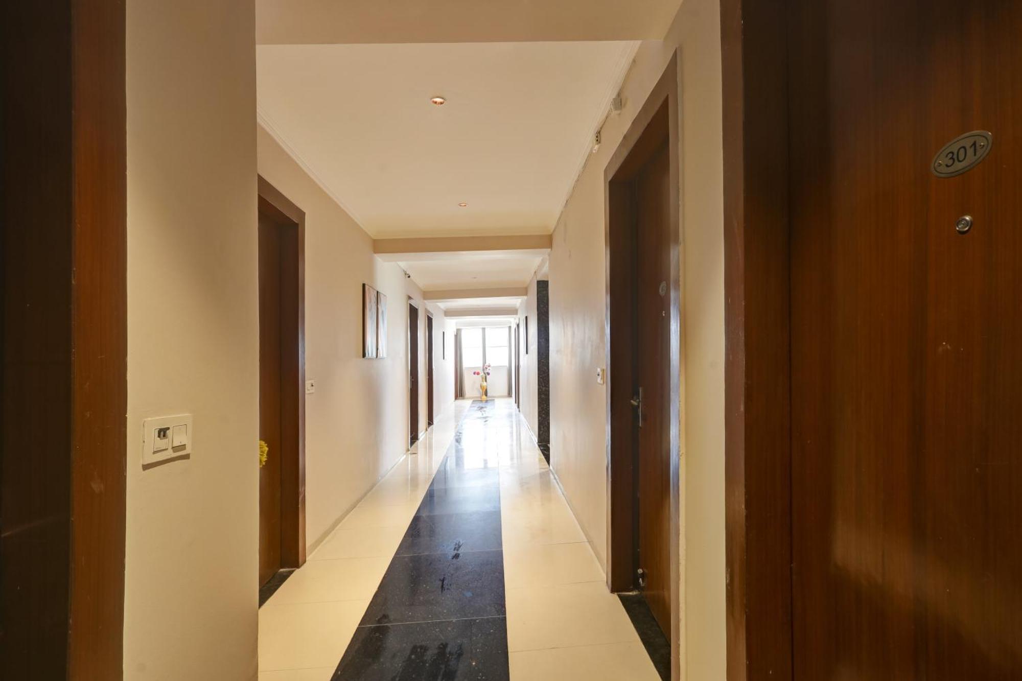 Limewood Oasis - Golf Course Road Hotel