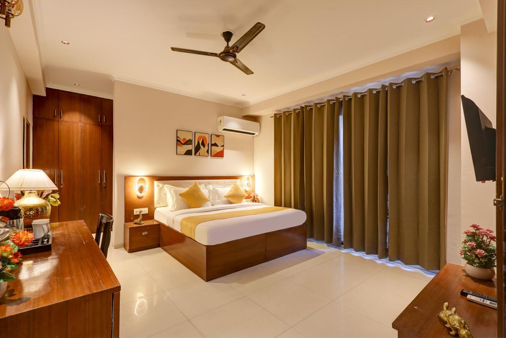 Hotel Limewood Oasis - Golf Course Road *