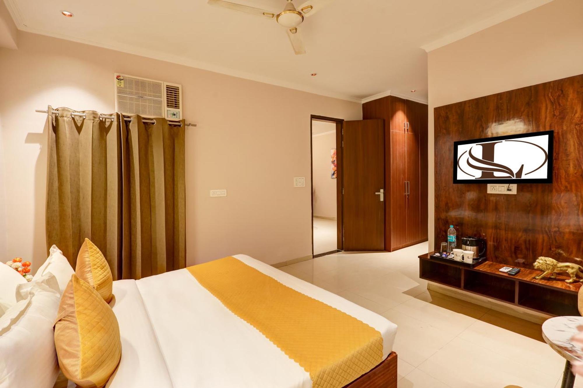 Hotel Limewood Oasis - Golf Course Road *