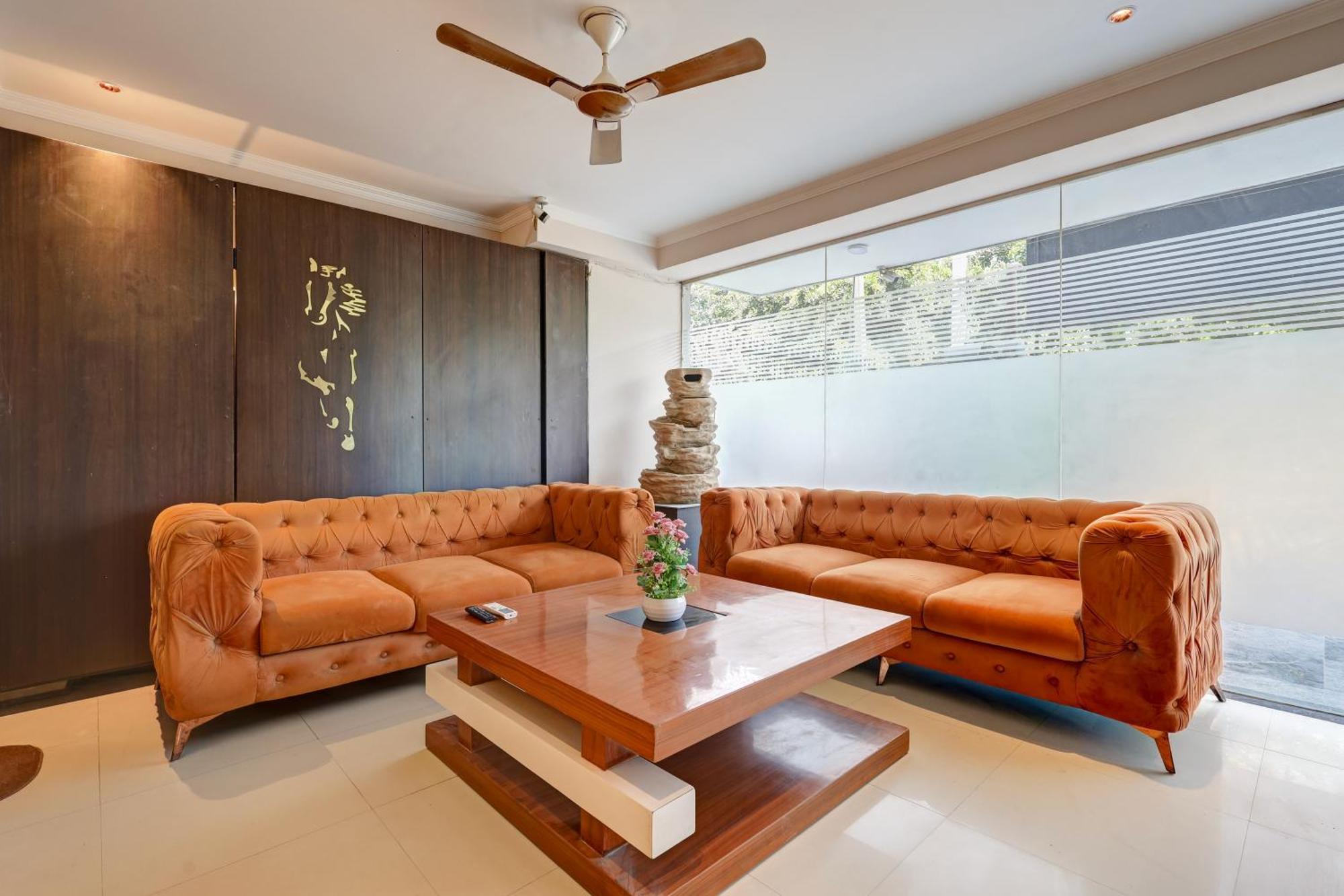 Limewood Oasis - Golf Course Road * Gurgaon