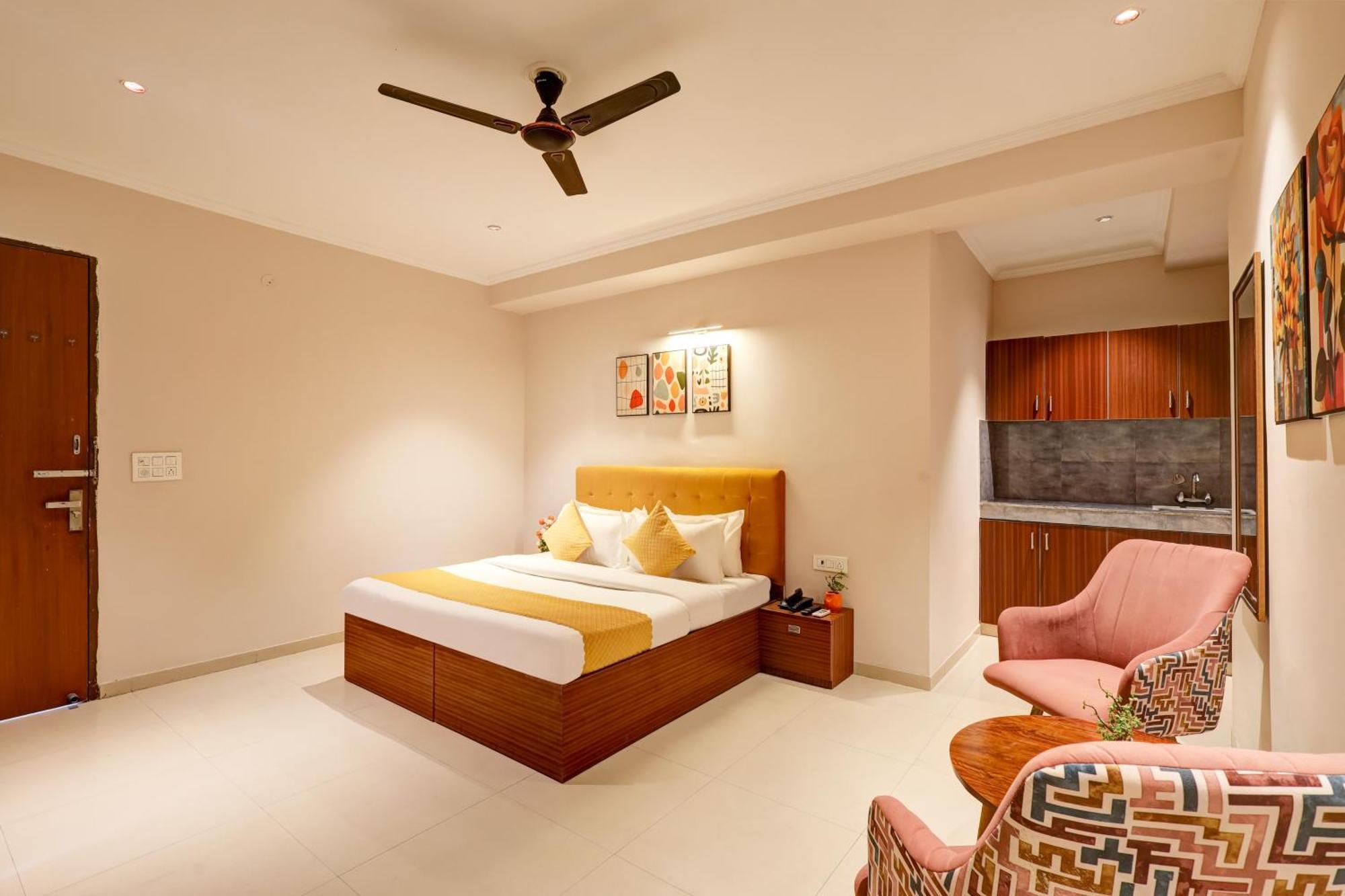 Limewood Oasis - Golf Course Road Hotel