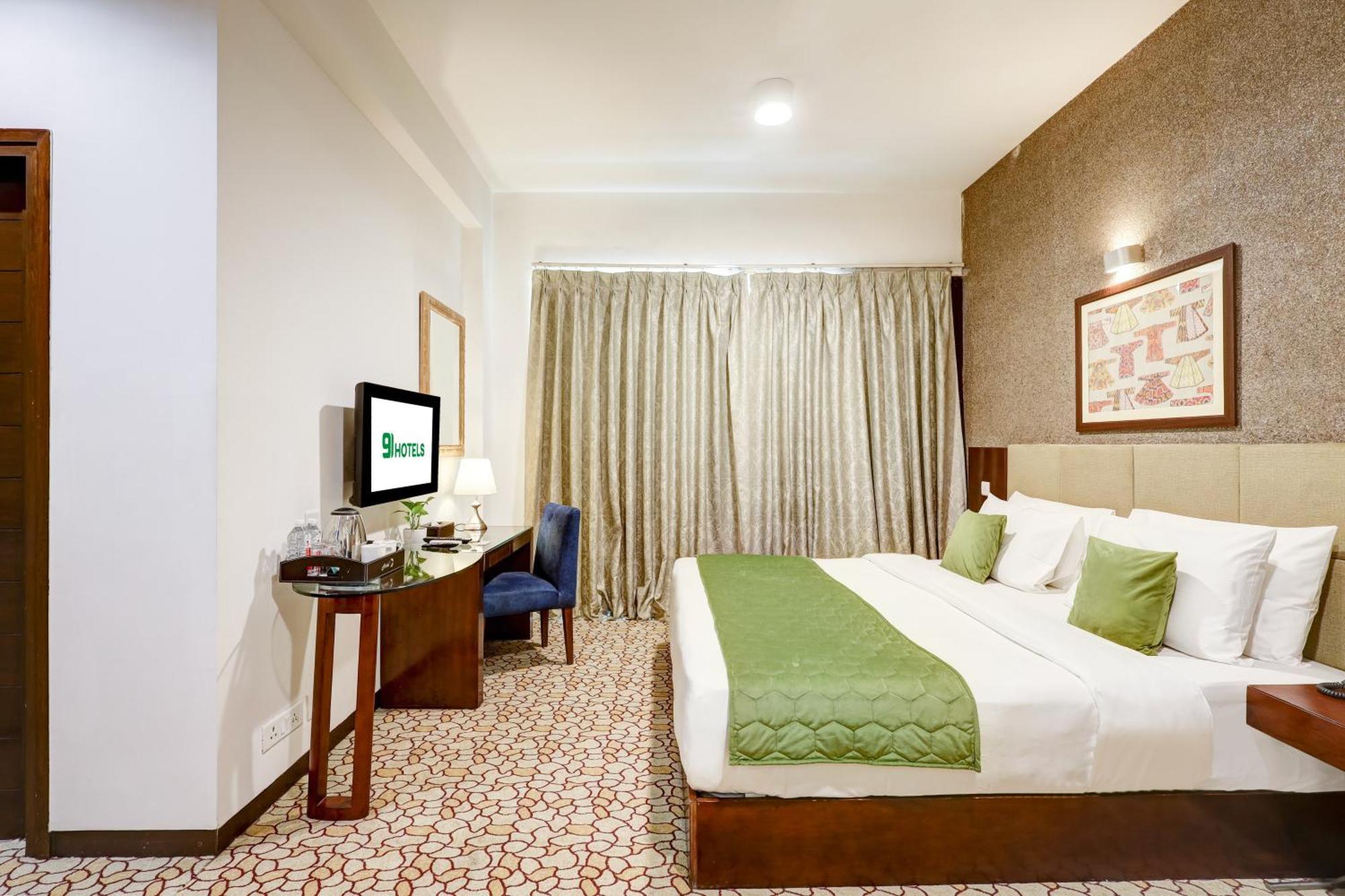 Hotel 91 Golf Course Road Gurgaon