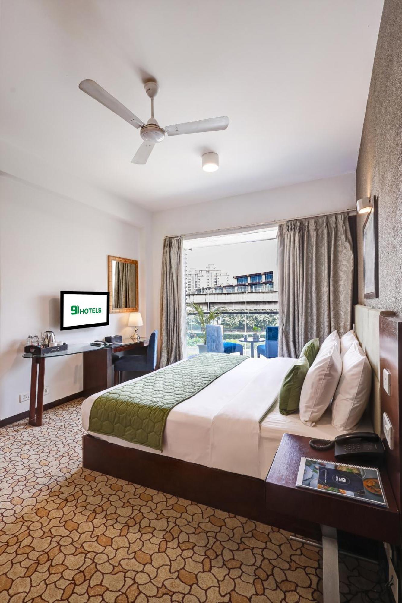91 Golf Course Road Hotel Gurgaon