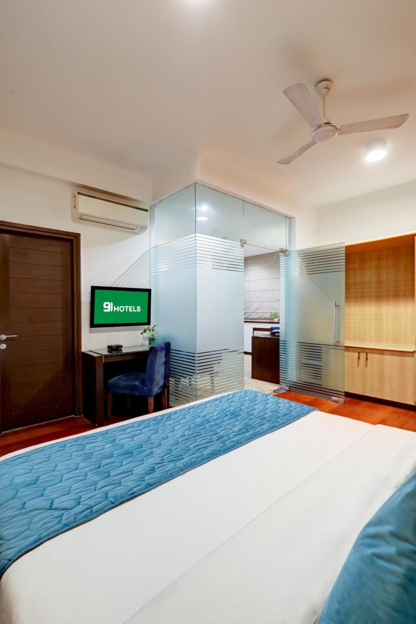 91 Golf Course Road Hotel Gurgaon