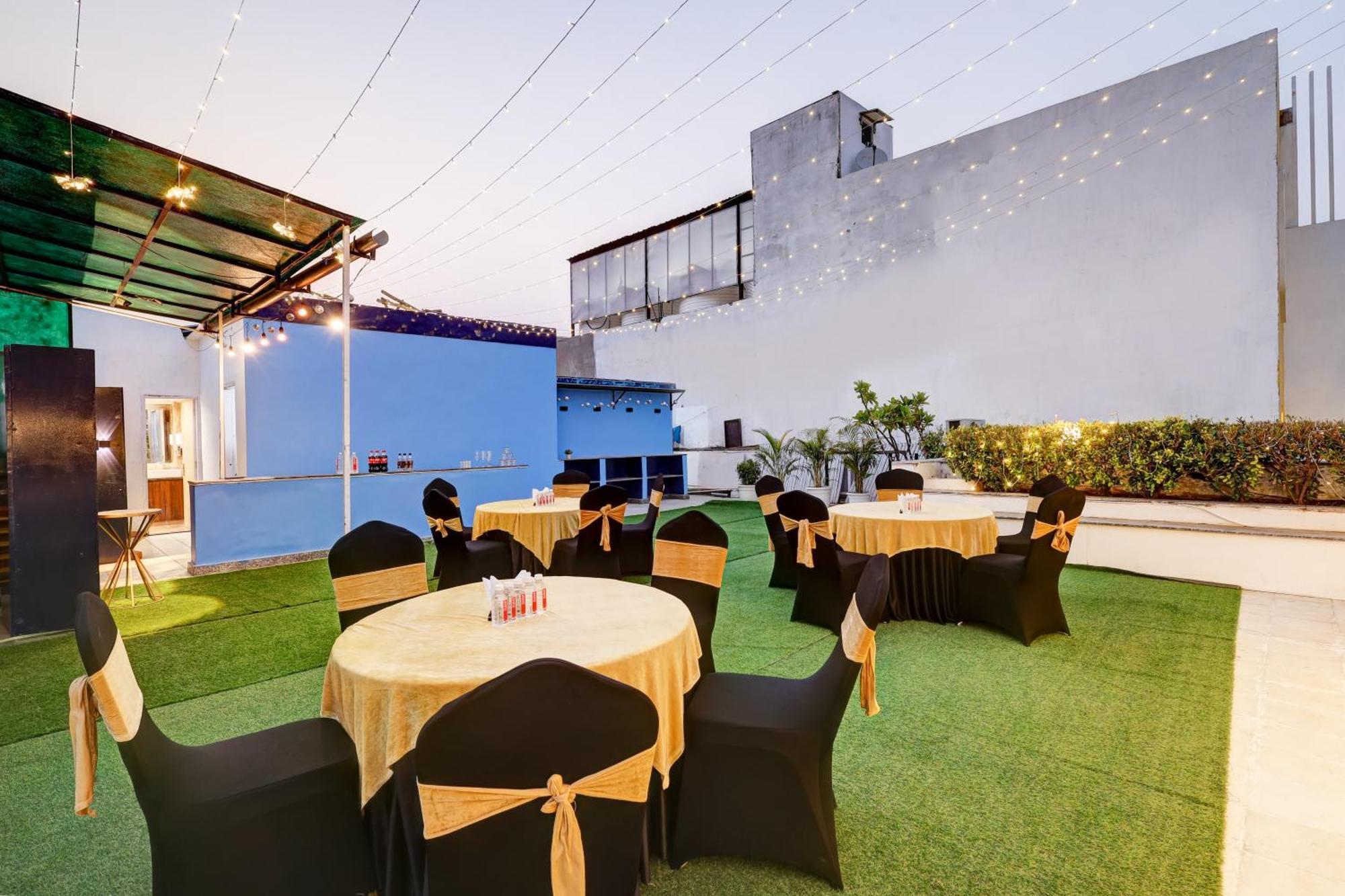 Hotel 91 Golf Course Road