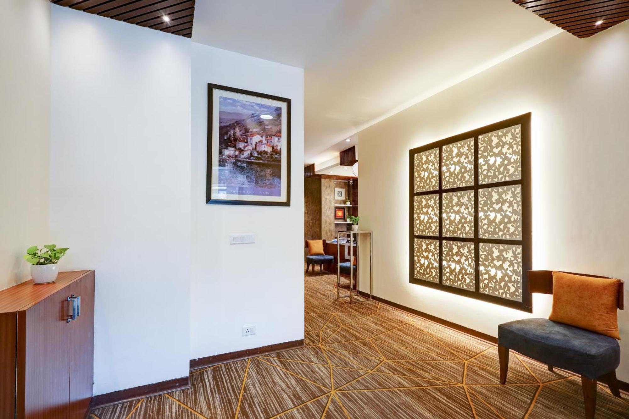 91 Golf Course Road 3* Gurgaon