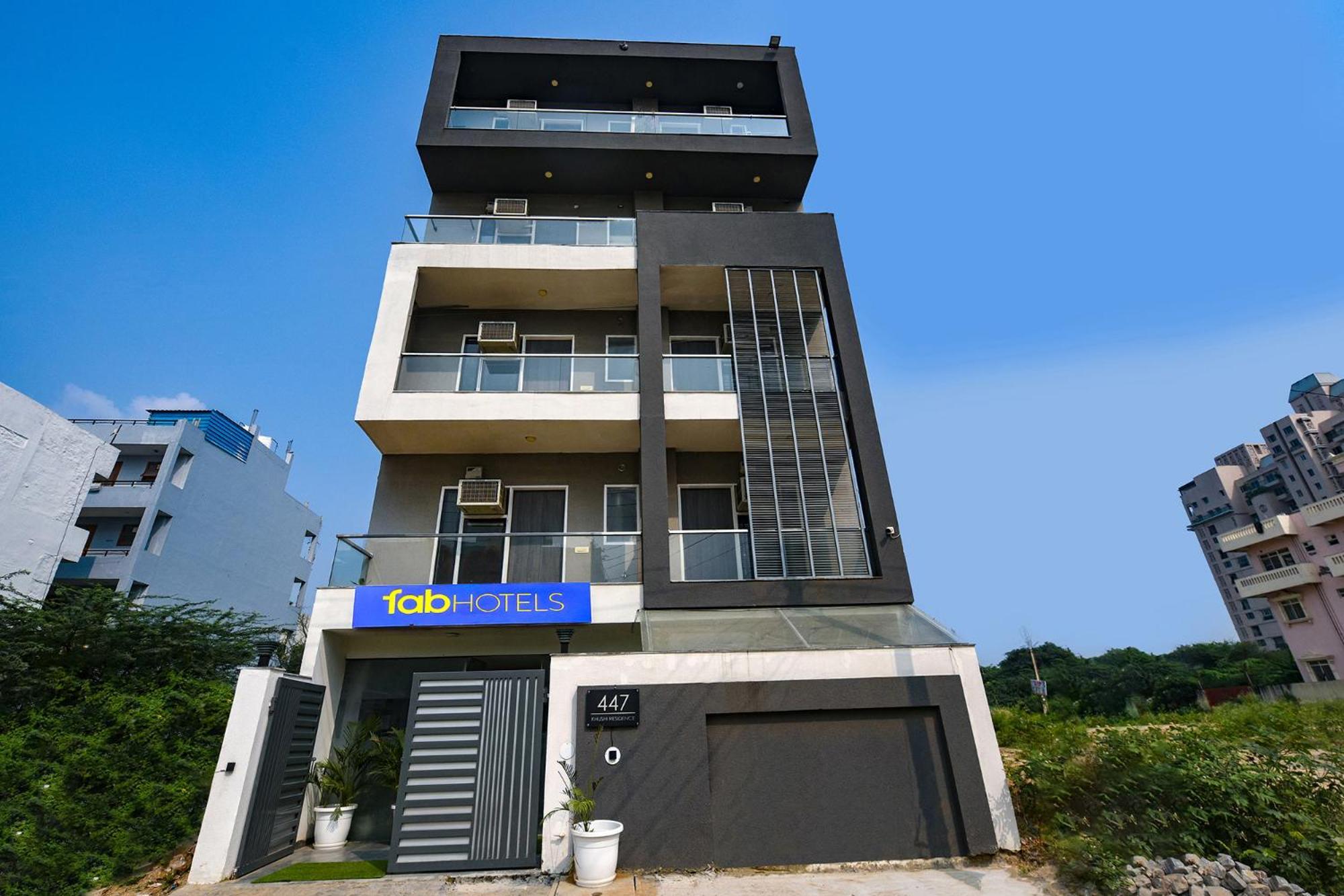 Fabhotel Alpha 4*