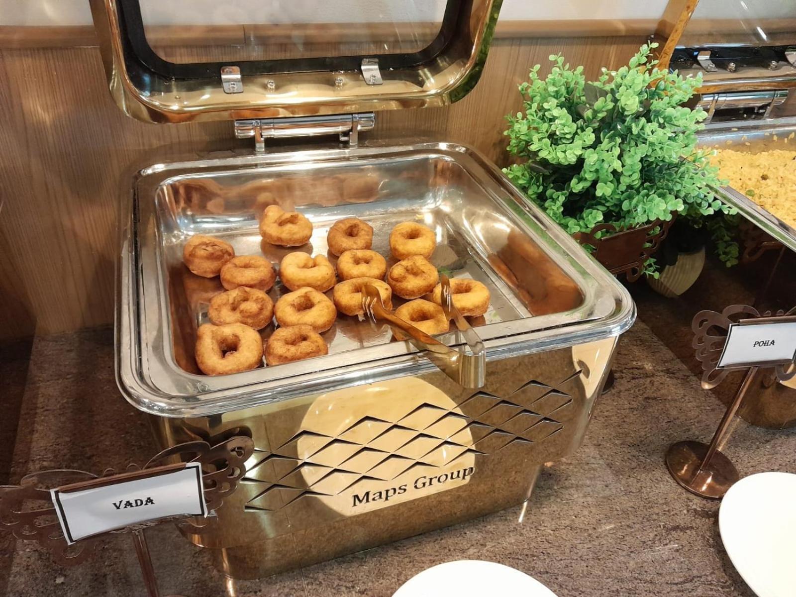 Hotel Sakura Gold 4*