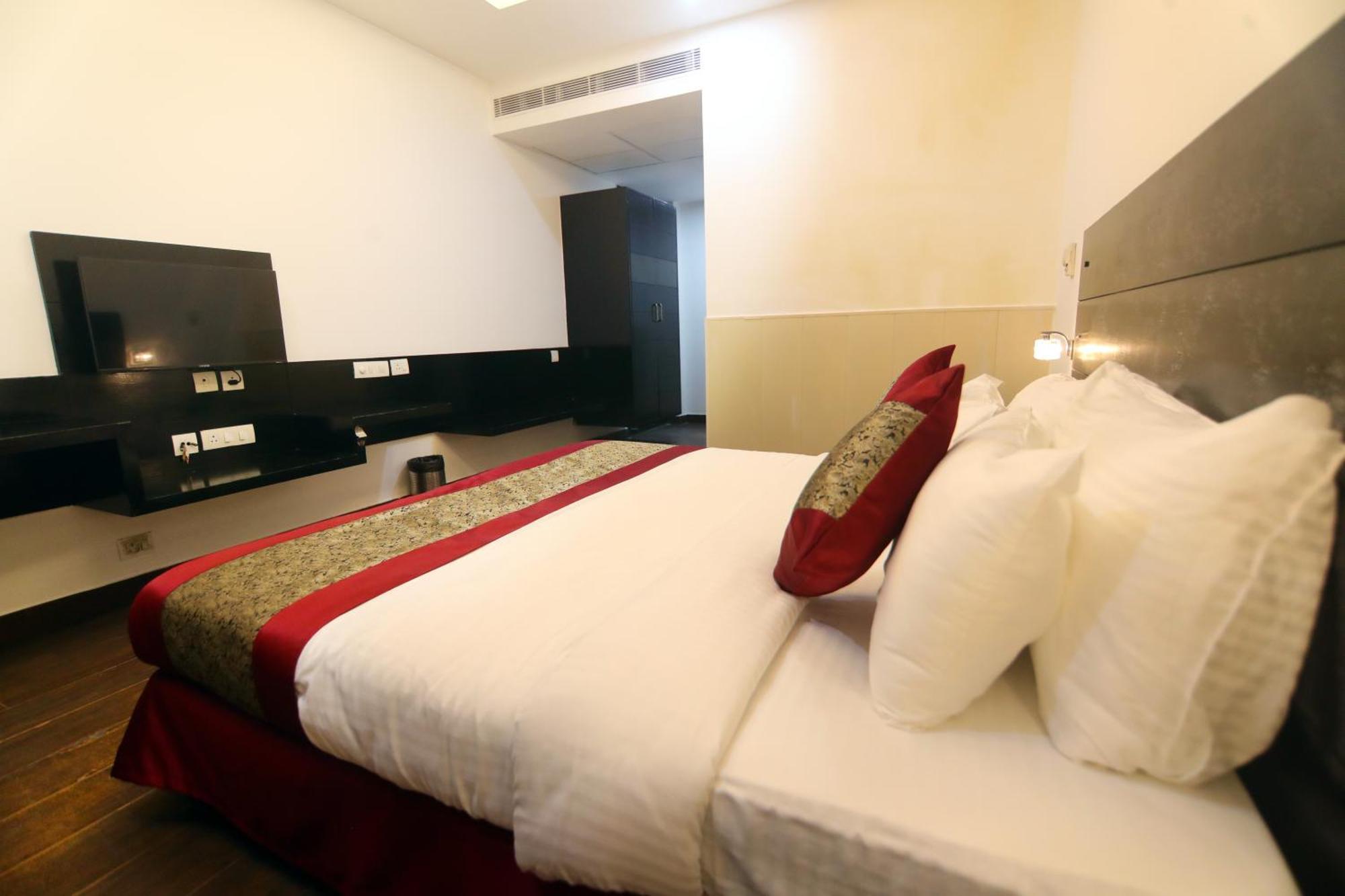 Ace7 - Boutique Near Mg Road * Gurgaon