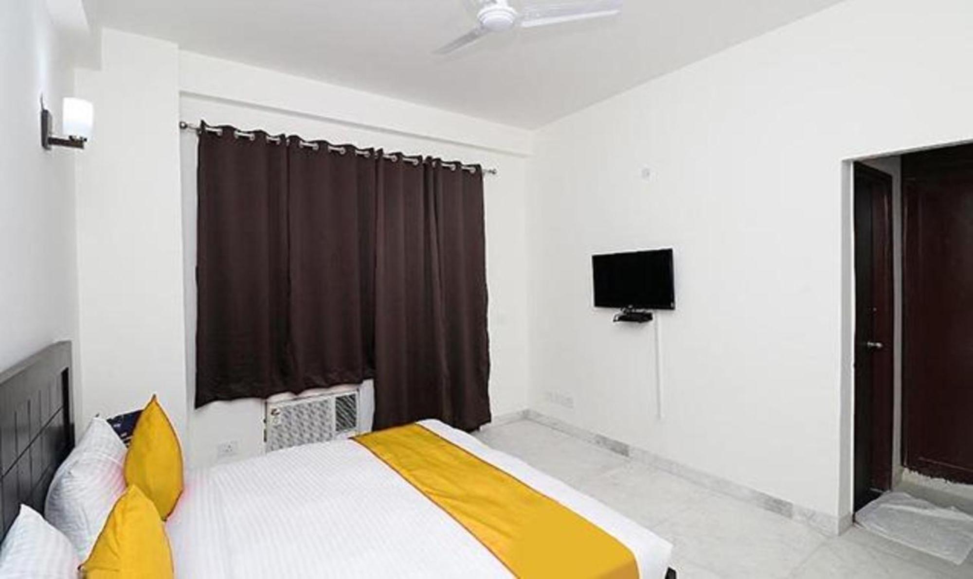 O The Primero Near Leisure Valley Park Hotel Gurgaon