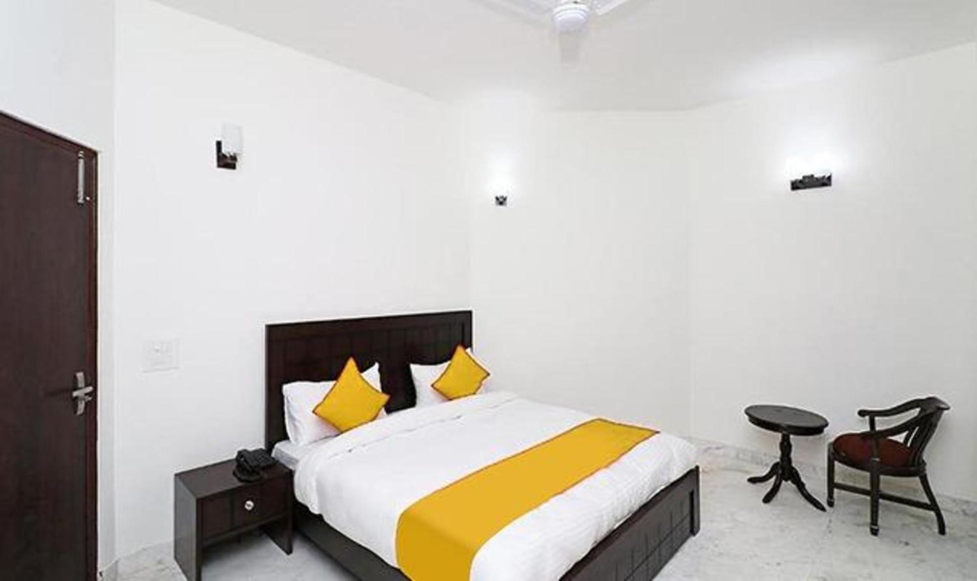 Hotel O The Primero Near Leisure Valley Park Gurgaon